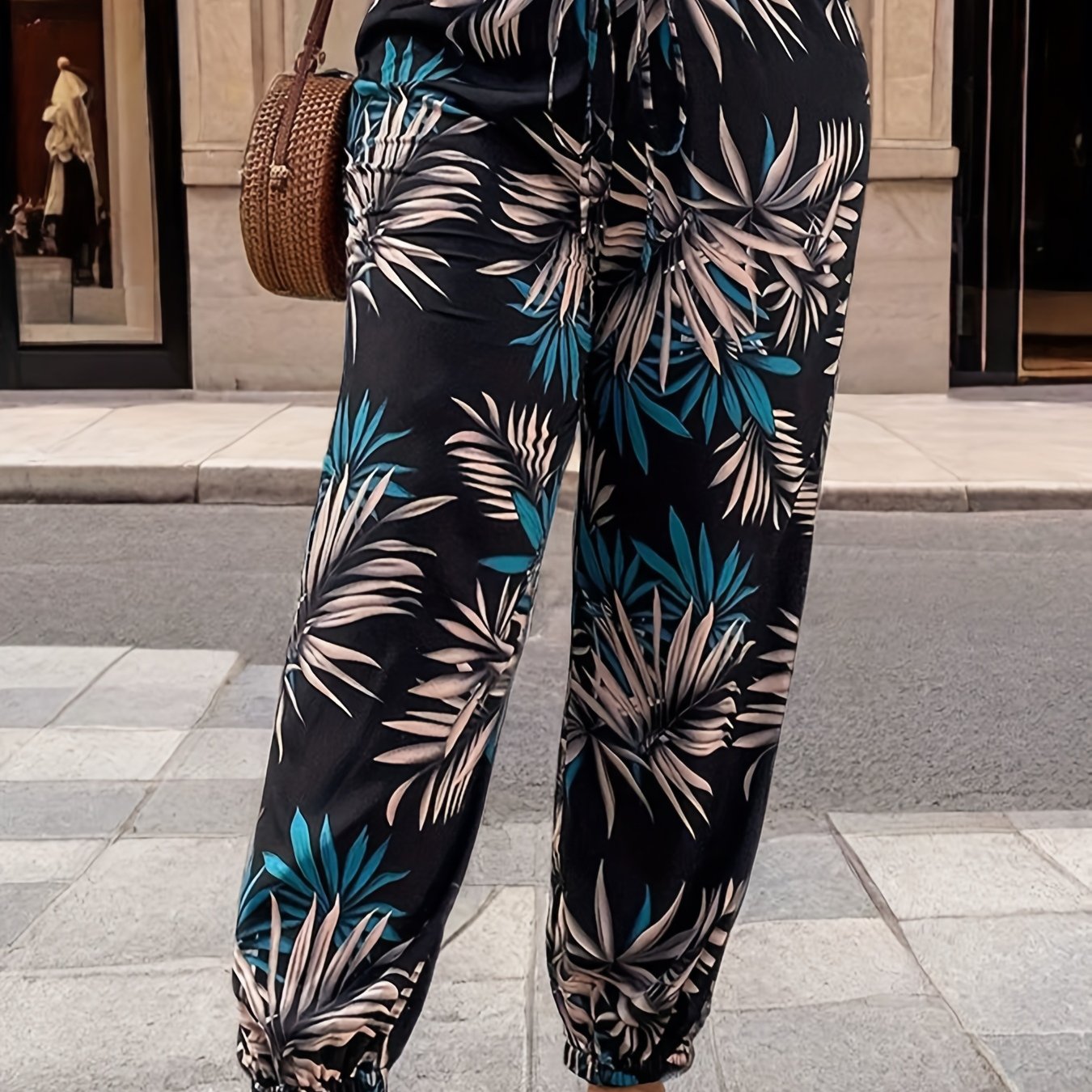Image of Plus Size - Plus Size - Plus Size Women's /autumn High-waist Loose Trousers With Full Elastic Pockets And Legs, Casual Elegant Printed Harem Pants