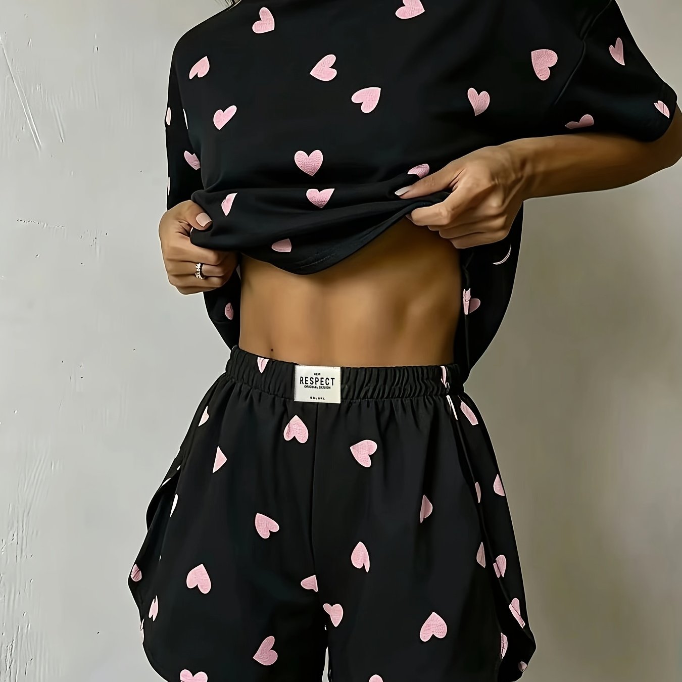 Image of 2pcs Set, Cute Sweet Heart Print Short Sleeve And Shorts, Casual Loose Set, Worn Outside, Lazy Style Pajamas For Women In Summer