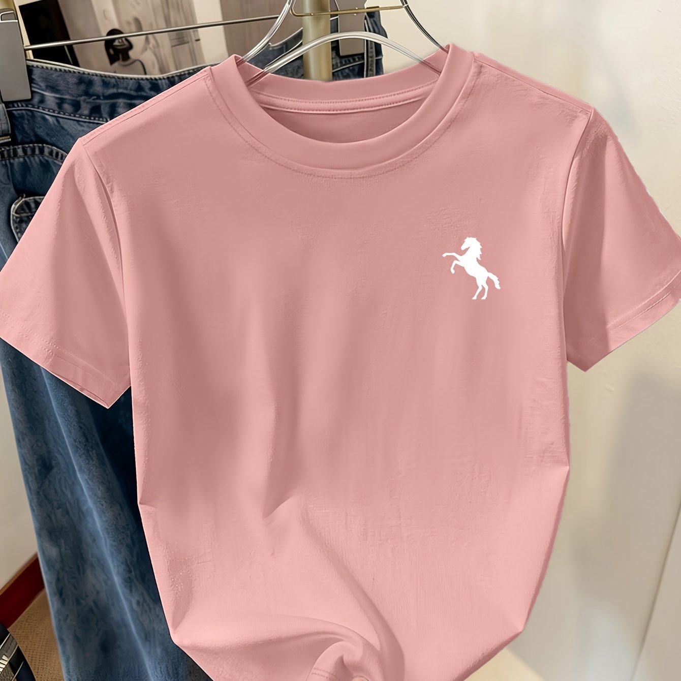 TEMU 2026 Spring Summer New Fashionable Individual Round Neck Design Women's Chest Label Cartoon Horse Letter Easy Pattern Women' Versatile Casual
