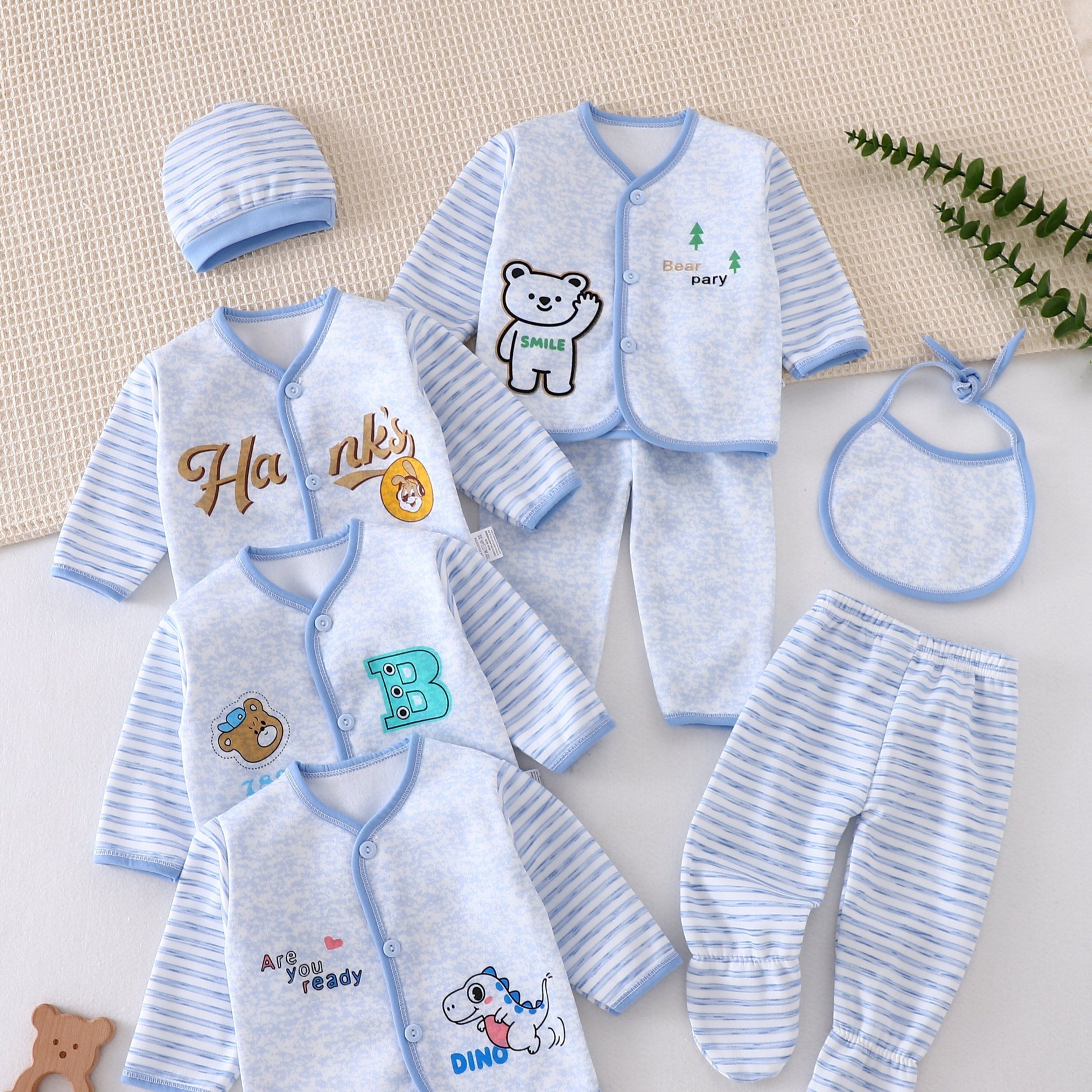Newborn Spring/summer 5pcs Set, 0-3 Months Outerwear, Boys And Girls 5pcs Set, Random Patterns, , 2 Pants, Hat, Bib, Machine Washable, For Newborns And Moms, Suitable For Outdoors, Perfect For Outdoor
