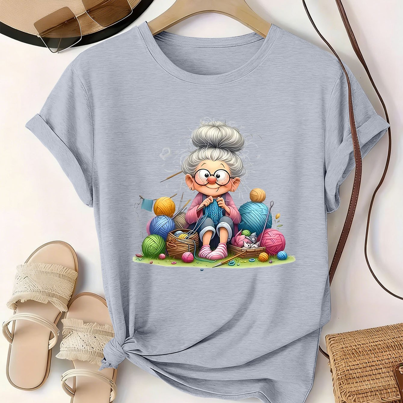 TEMU Cartoon Grandma Yarn Ball Print T-shirt, Women's Loose Short Sleeve Top, Cozy Casual Daily Wear