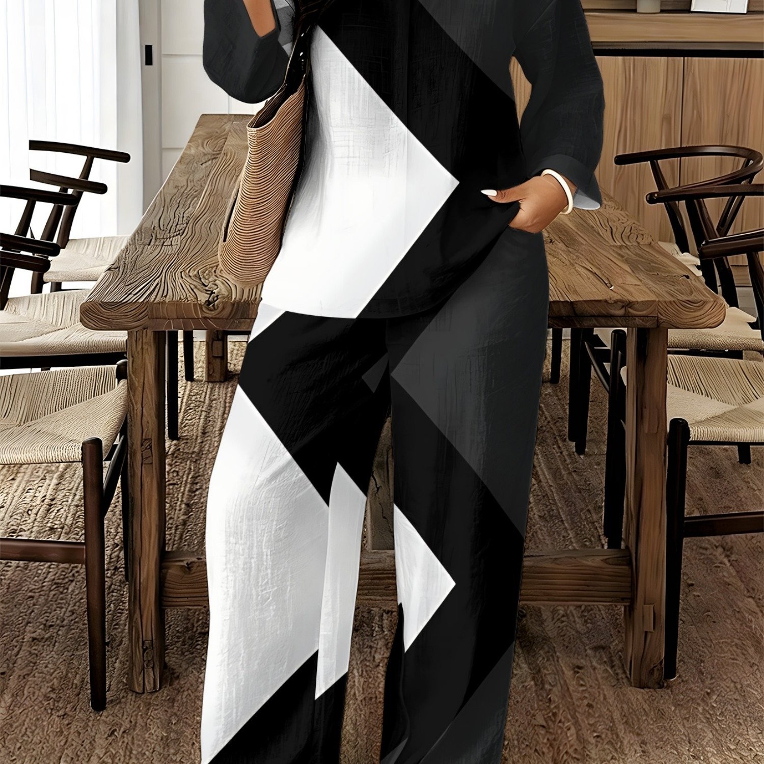 Image of Plus Size, Plus Size Women's Black White Gray Colorblock Geometric Print 2pcs Set Luxe Minimal Commuter Flattering Wide Leg Pants Outfit