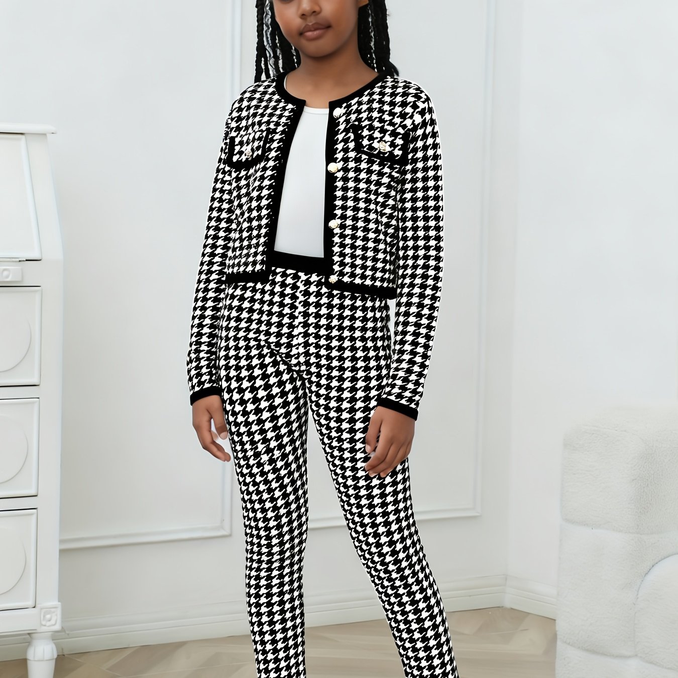 Directed Development Of A Tween Girl Print Jacket And Pants With Flap Details, For Outdoor