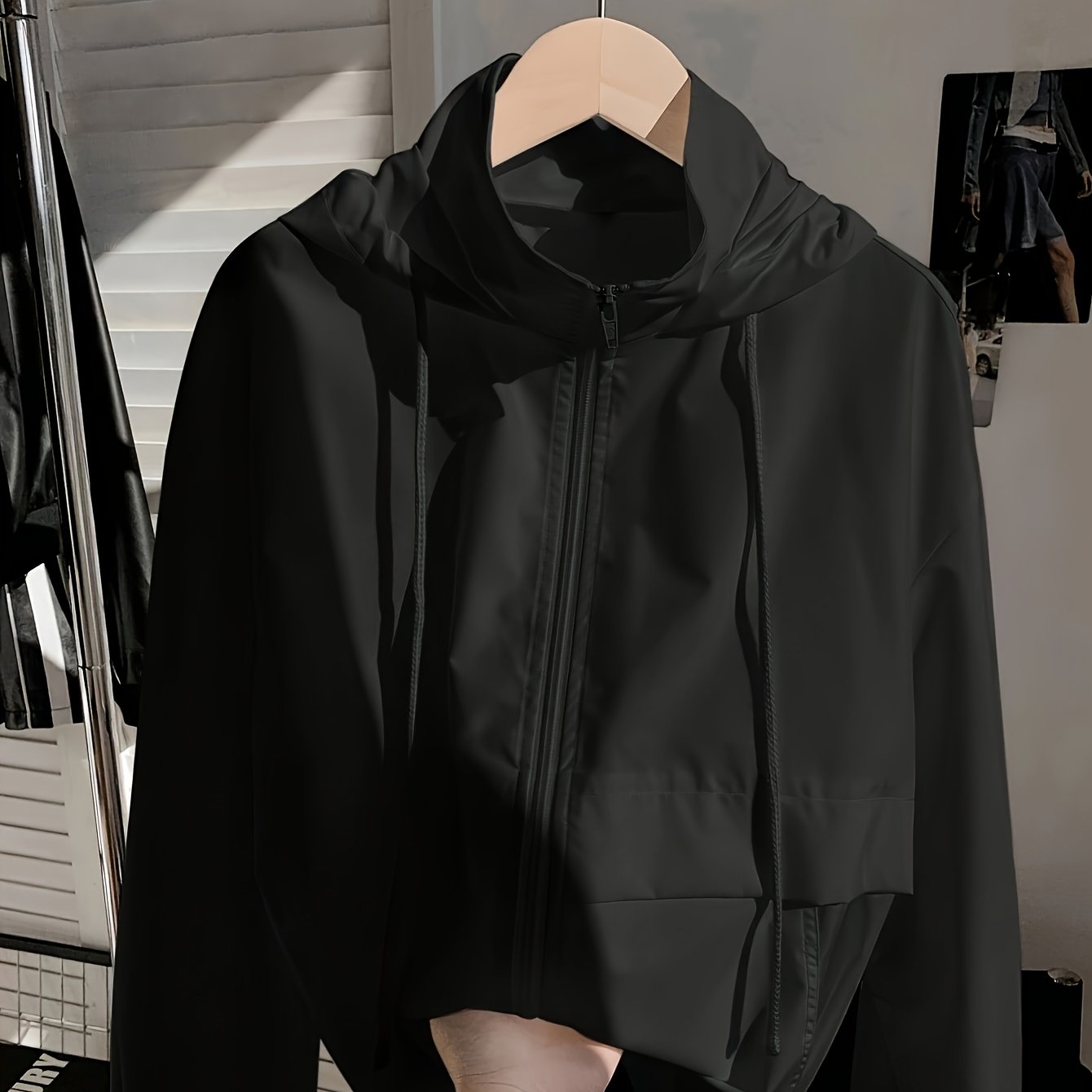 E-shop Damen Einfarbige Freizeit Kapuzenjacke mit Kordelzug, Stylischer Windbreaker mit , Langarm Stehkragen Zip-Up Top