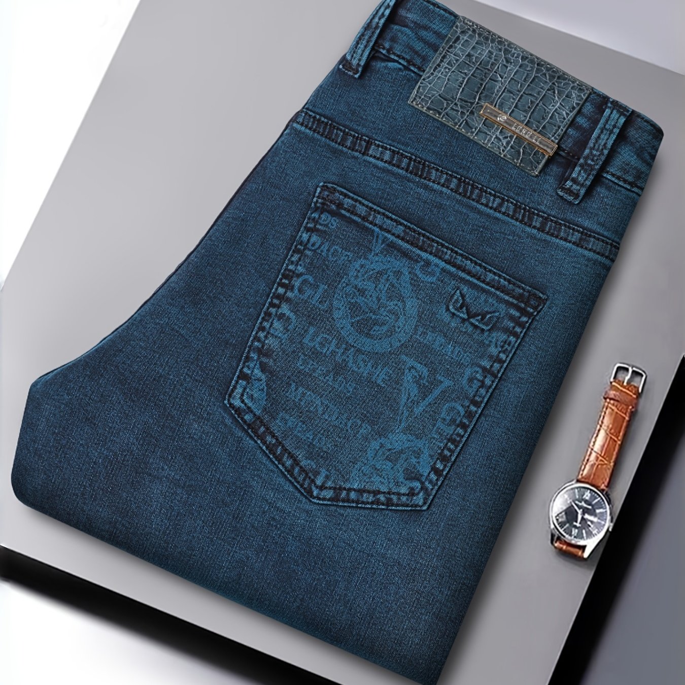 2026 New Arrival Sapphire Blue Men's Slim Fit Stretch Jeans, Vintage Washed Denim Pants, Stylish Crocodile Pattern Waist Label & Back , Casual Straight Leg Trousers For Work And
