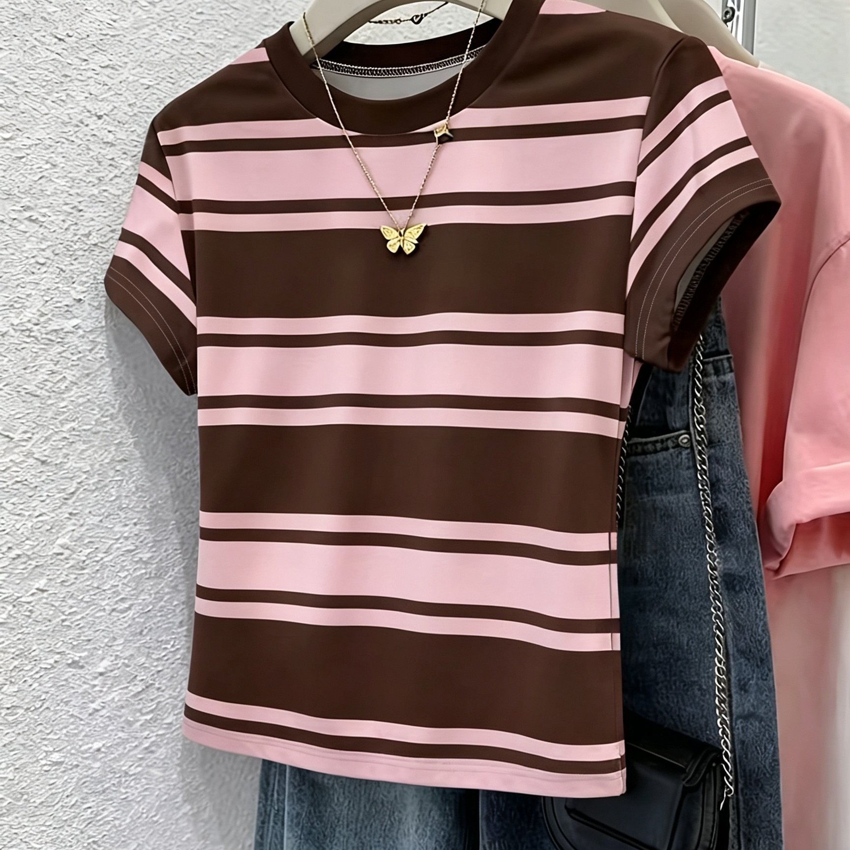 TEMU [print Design â Not Texture] Brown Pink T-shirt Women's Round Neck Slim Curved Hem Short Sleeve Casual Summer Outing Outfit , Easy, Fashionable