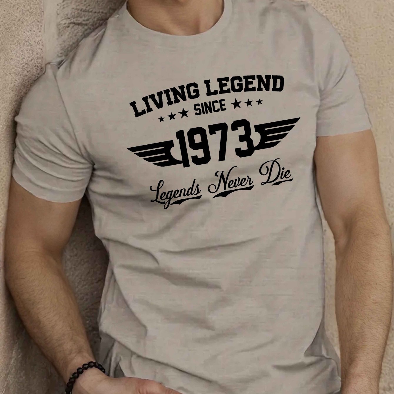 TEMU Living Depuis 1973" T-Shirt Décontracté pour Homme à Manches Courtes - Polyester Respirant, Design Géométrique, Col Rond - Parfait pour l'Été