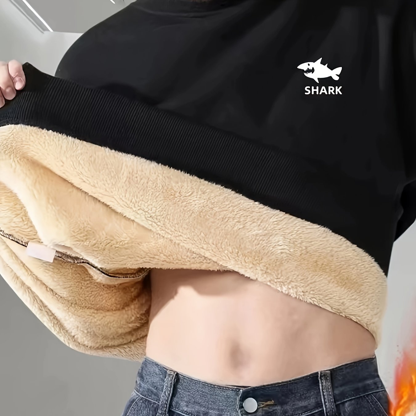 Men's Autumn And Winter Round Neck Long Sleeve Fleece-lined Sweatshirt