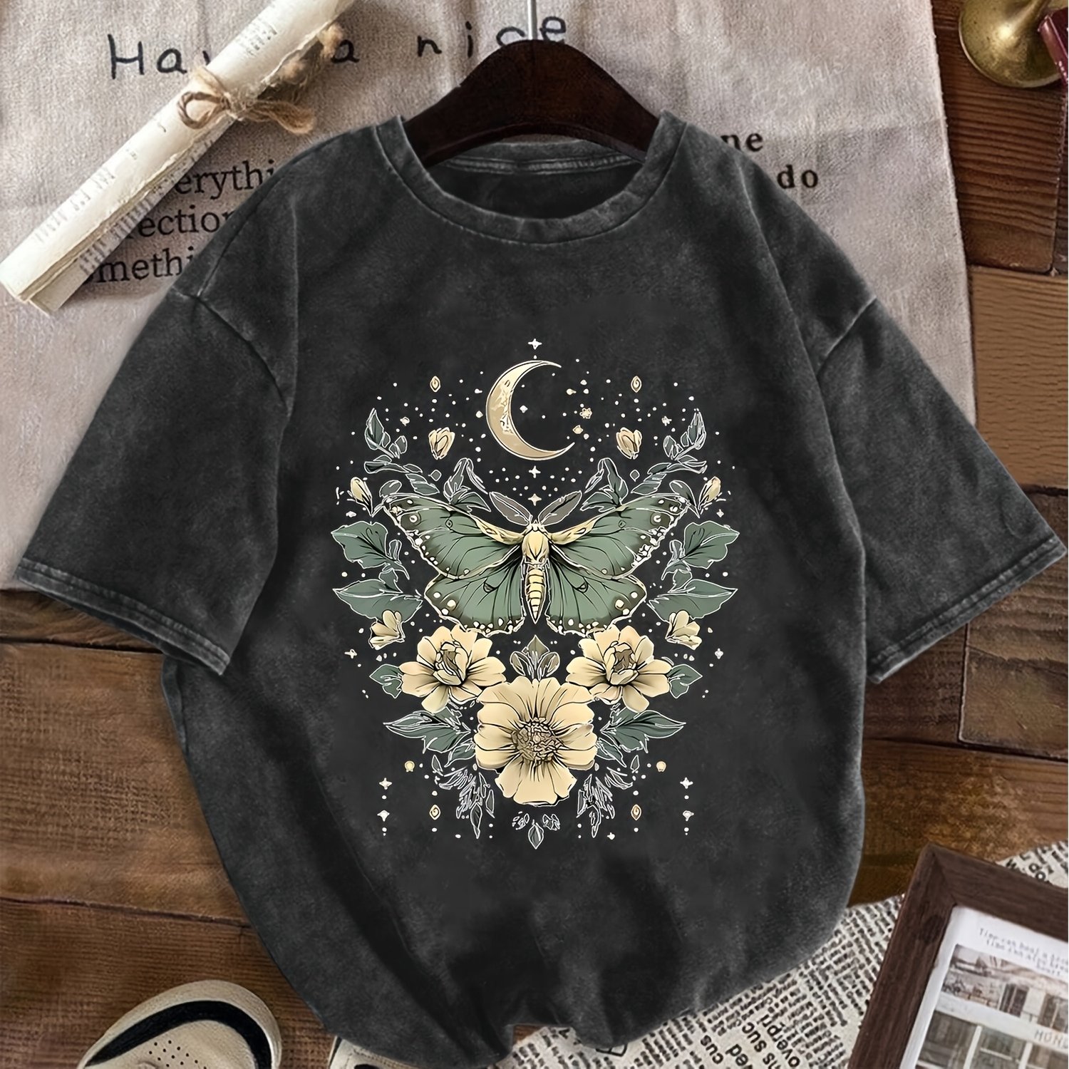 Image of Retro Moth & Print T-shirt - Vintage Washed Crew Neck Short Sleeve Blouse-compatible Top | -line Regular Fit Casual Blouse Suitable For Casual Attire, Machine Washable Retro Wardrobe Essential