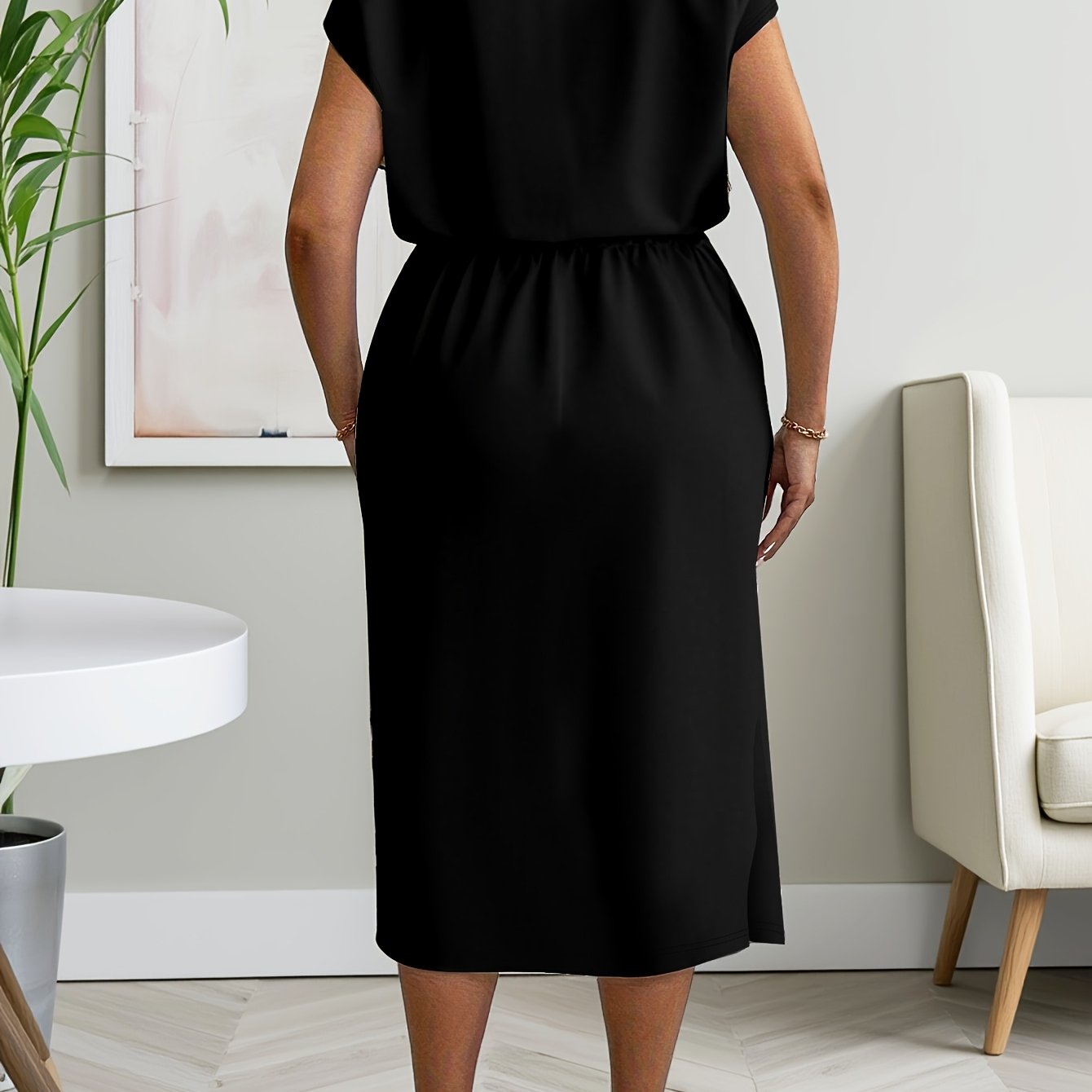 E-shop Plus Size - Plus Size - Damenmode in großen Größen, Rundhals-Flügelärmel-Kleid mit Rüschen und Kordelzug, lässiges, mittellanges Kleid, Frühling