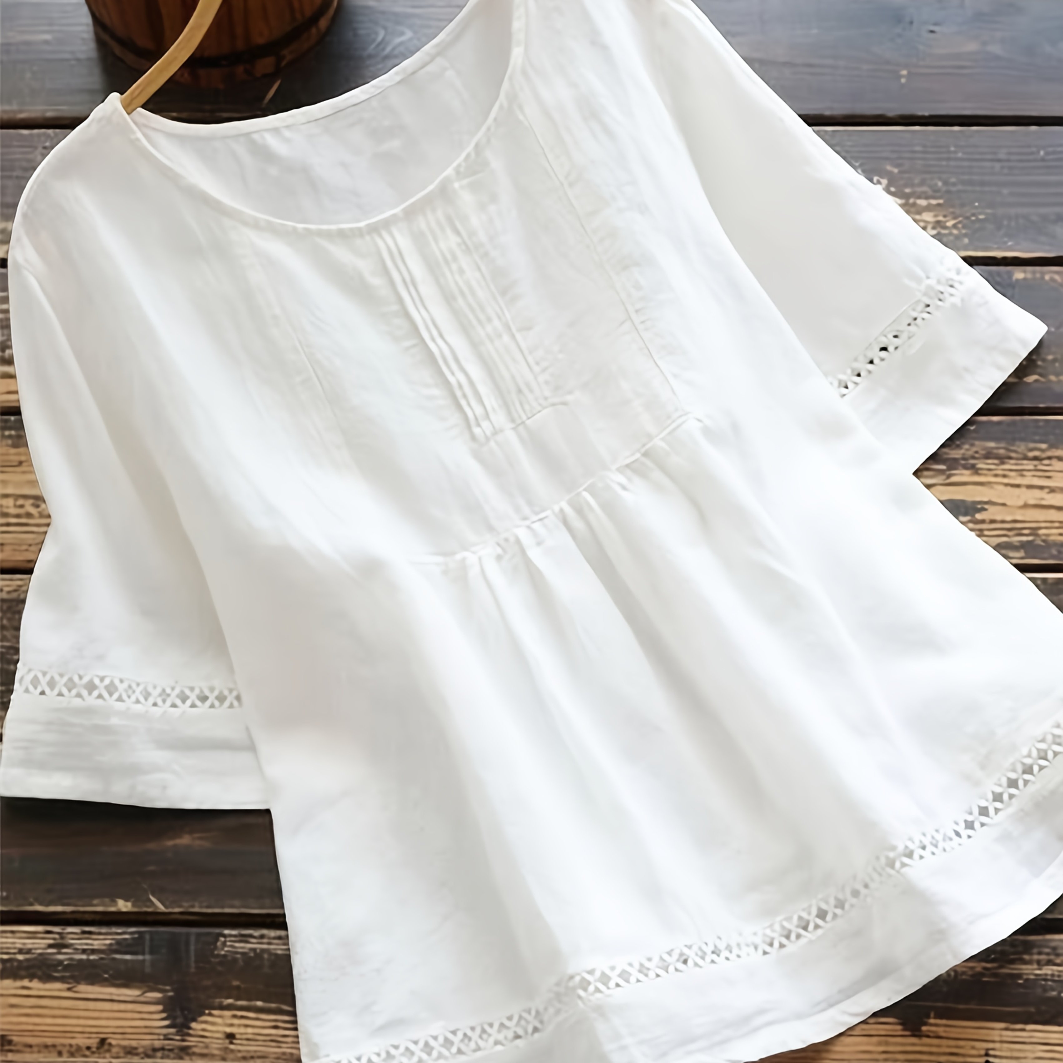 Loose Round Neck Lace Pullover Top