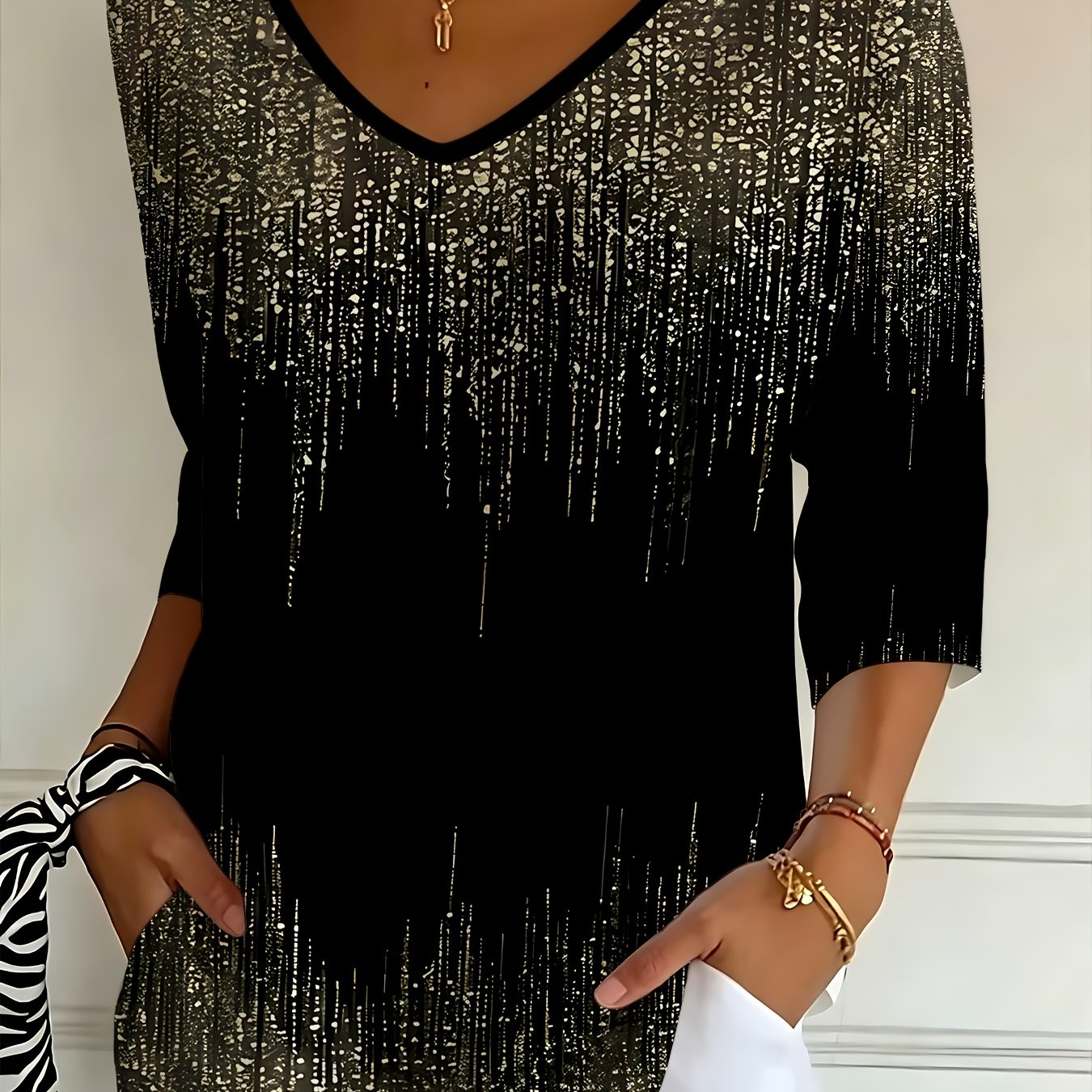 TEMU Gradient Sequin V-neck Loose , Women's Fashion Three-quarter Sleeve T-shirt, Loose,, And Versatile Style
