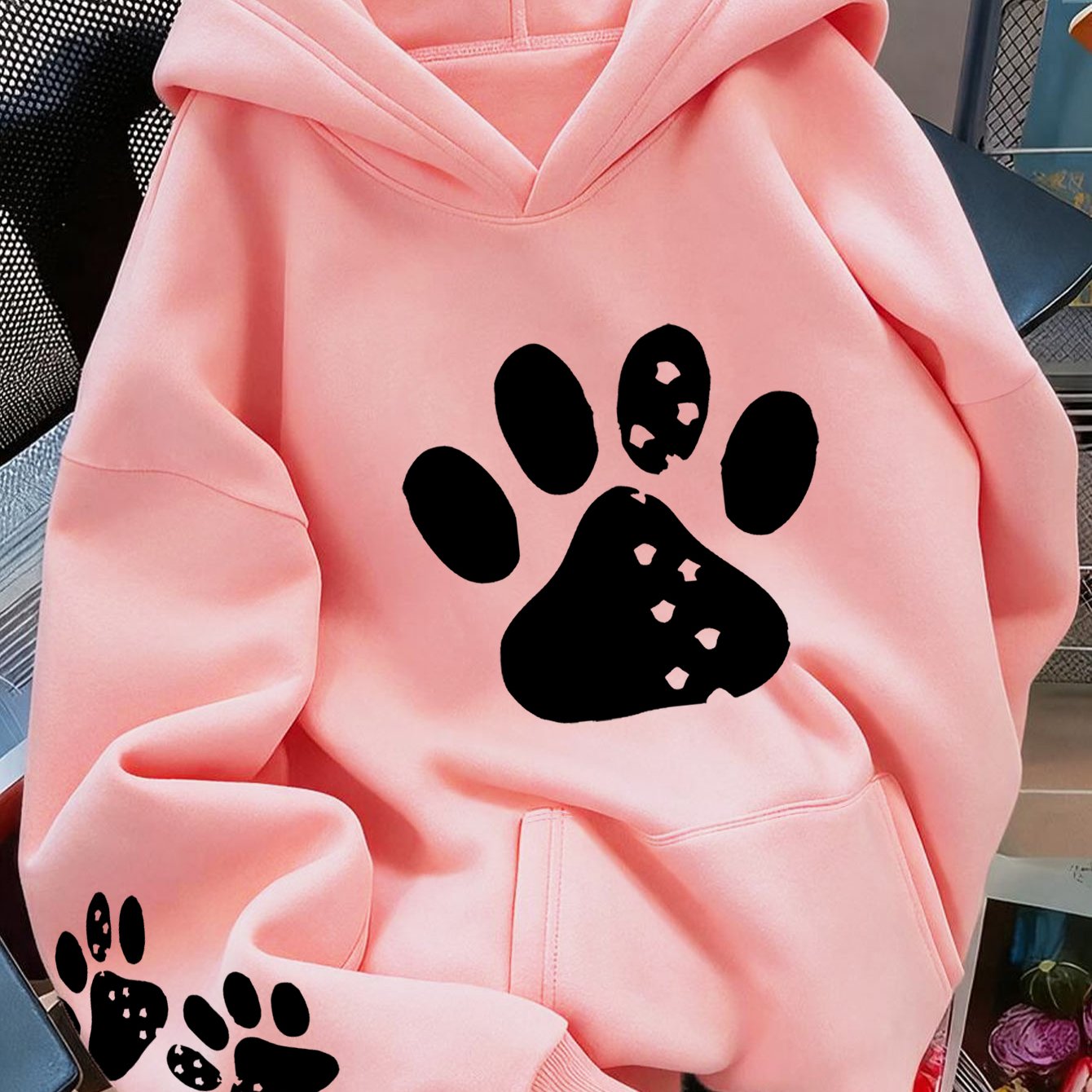 TEMU Women's Slim Fit Artistic Animal Footprint Pattern Hoodie - Fashionable And Comfortable Non-zip Jacket, Casual Athletic Wear, Casual Athletic
