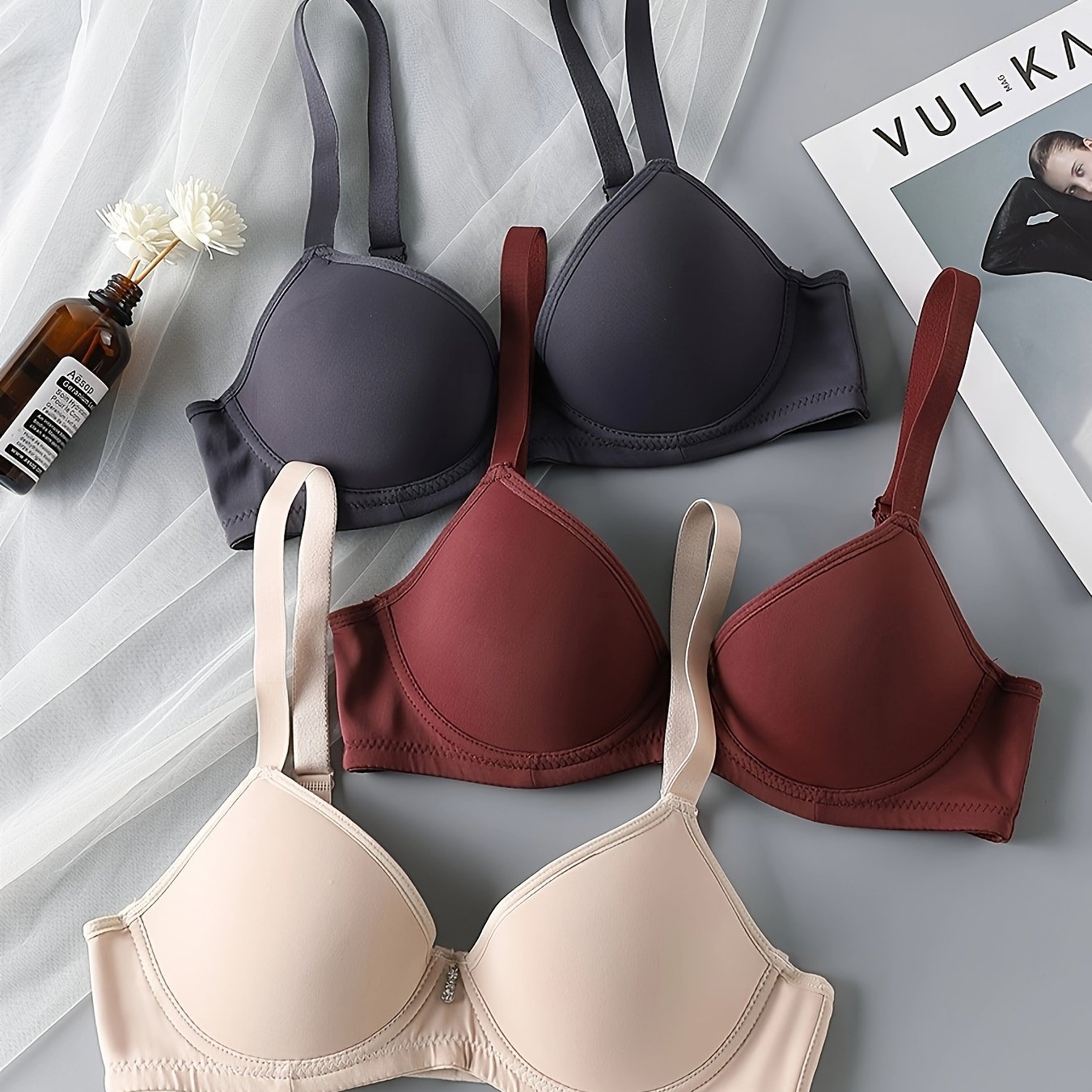 Comfy Bras for Women Push Up Everyday Wear Soft Front Open Breathable Solid  Sexy Full-Coverage T-Shirt Bra Comfort : : Clothing, Shoes &  Accessories