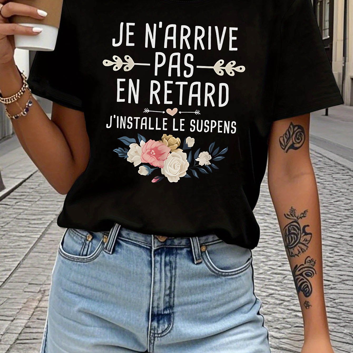 TEMU en , je crée de l'. T-shirt à imprimé de lettres pour femmes, manches courtes, col rond, tenue décontractée, parfait pour un et de Noël