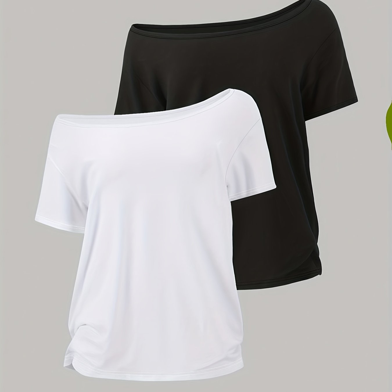 E-shop Ein zweiteiliges Set mit einem asymmetrischen schulterfreien Top mit einem raffinierten und figurbetonten Design, als Basis-Layer-T-Shirt.