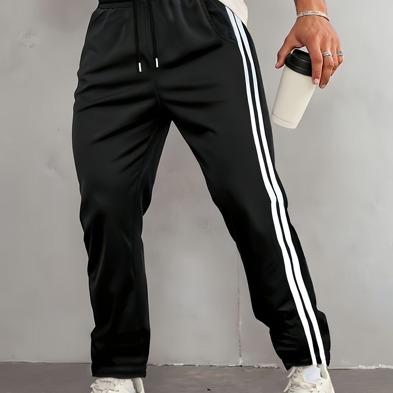 E-shop Herren Jogginghose in -Streifen mit elastischem Bund & Kordelzug - Sportliche Trainingshose, Weiße Streifen Gym-Hose, Maschinenwaschbare