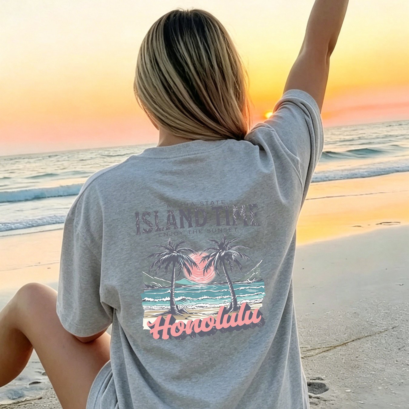 Image of Retro Hawaiian-themed Women's Oversized Graphic T-shirt | Lightweight And Breathable Perfect For Travel And Leisure | Versatile Gift Suitable For Multiple Occasions | Unique Artistic For Everyday Wear