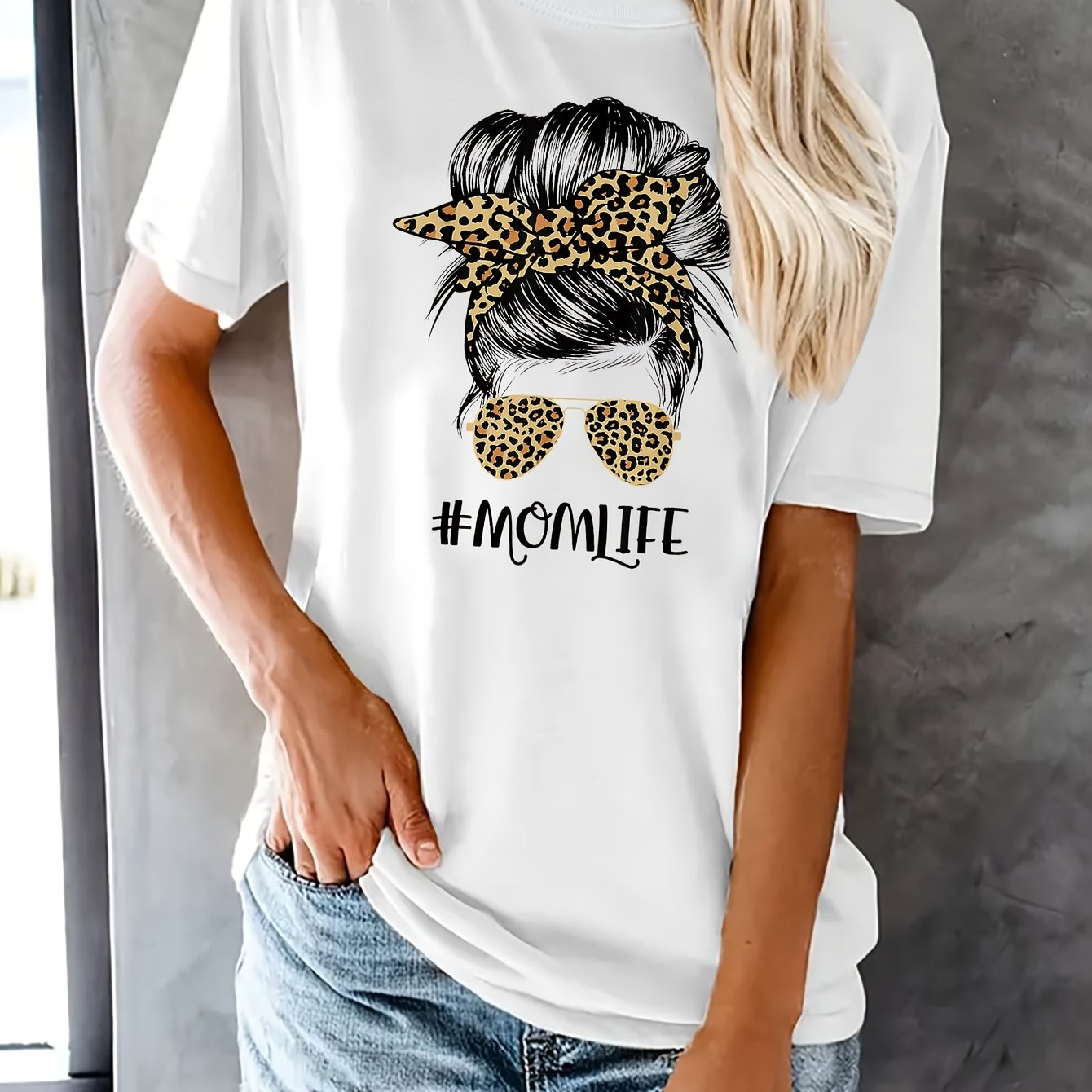 Image of European And Leopard Print Portrait Print Mom Life Letter Print Short-sleeved T-shirt