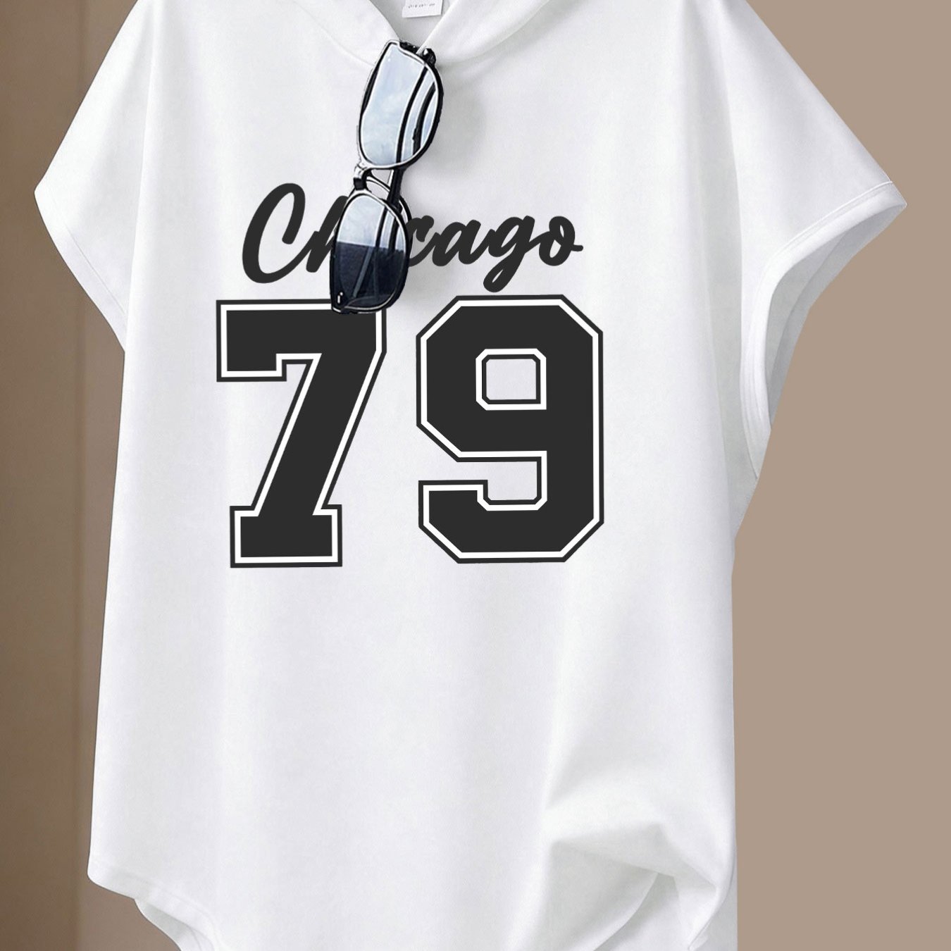 TEMU 1pc Fashion Top Beautiful Ladies Slim Fit Batwing Sleeve Short Sleeve Chicago No. 79 Print Design, Classic Numbers And City Name Combined Print