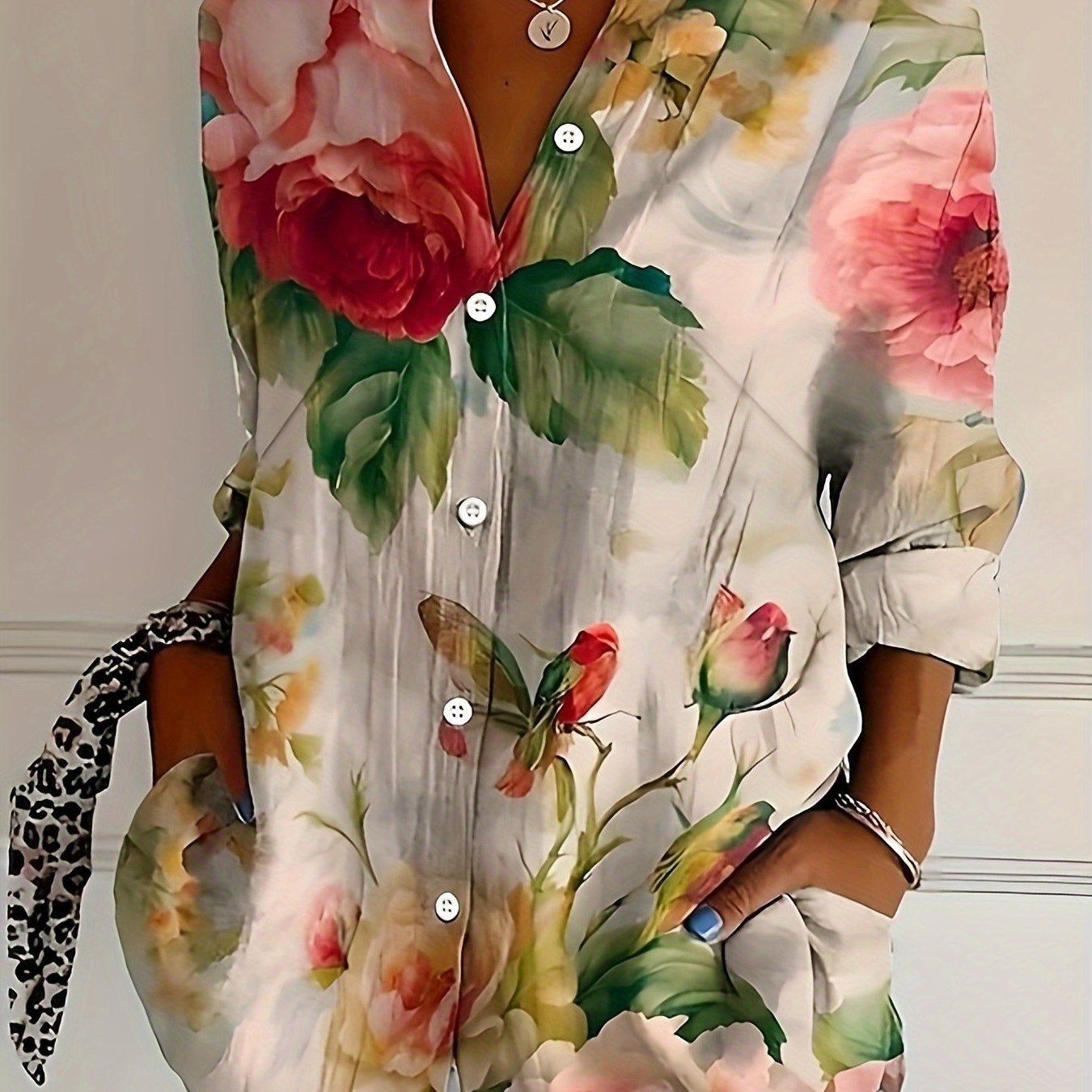 E-shop Plus Size - Retro Farbverlauf Künstlerischer Blumenmuster Damen Oberteil in großen Größen mit Knopfleiste und langen Ärmeln