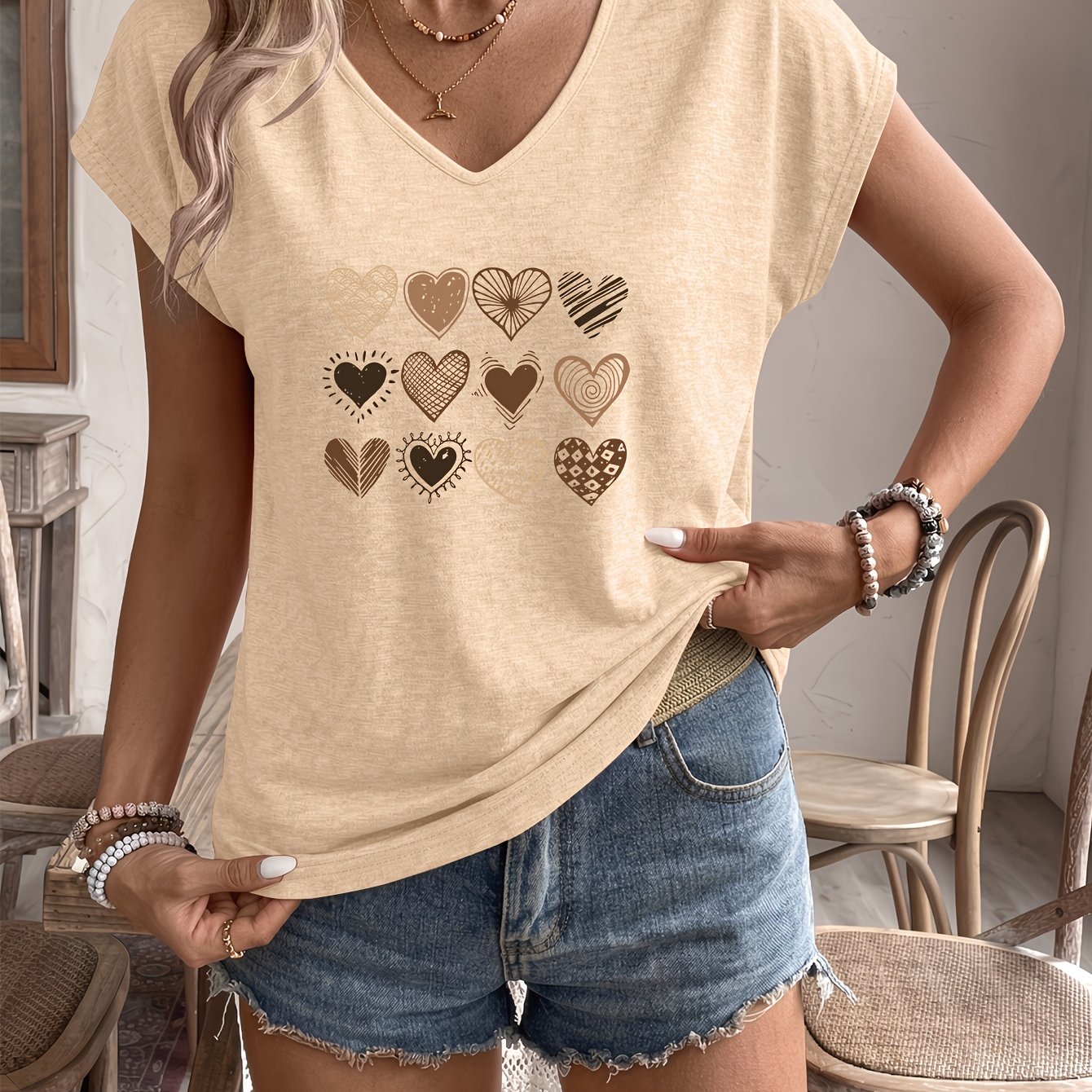 TEMU Nine- Arrangement Of Different Textured Heart-pattern Printed Colored V-neck Sleeveless T-shirt, New Summer Style, Casual And Elegant Top, For