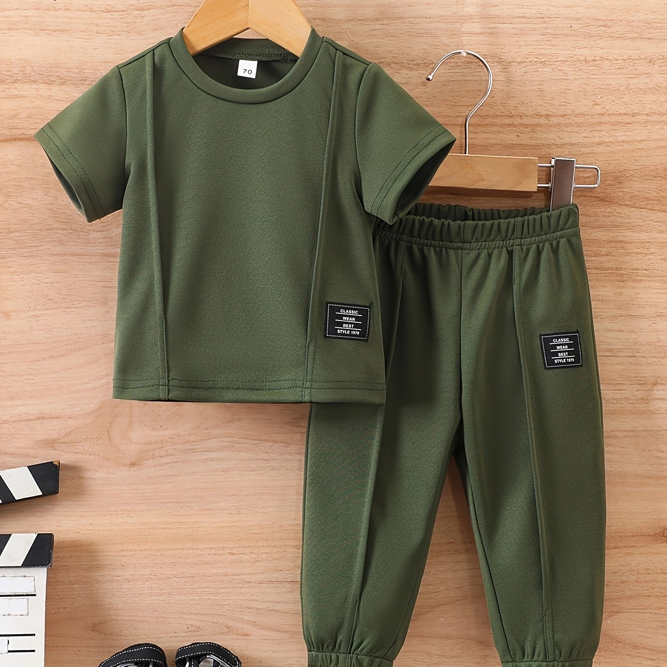 Image of 2pcs 0-3 Years Old European And Boys' T-shirt & Pants Set, Perfect For Outdoor