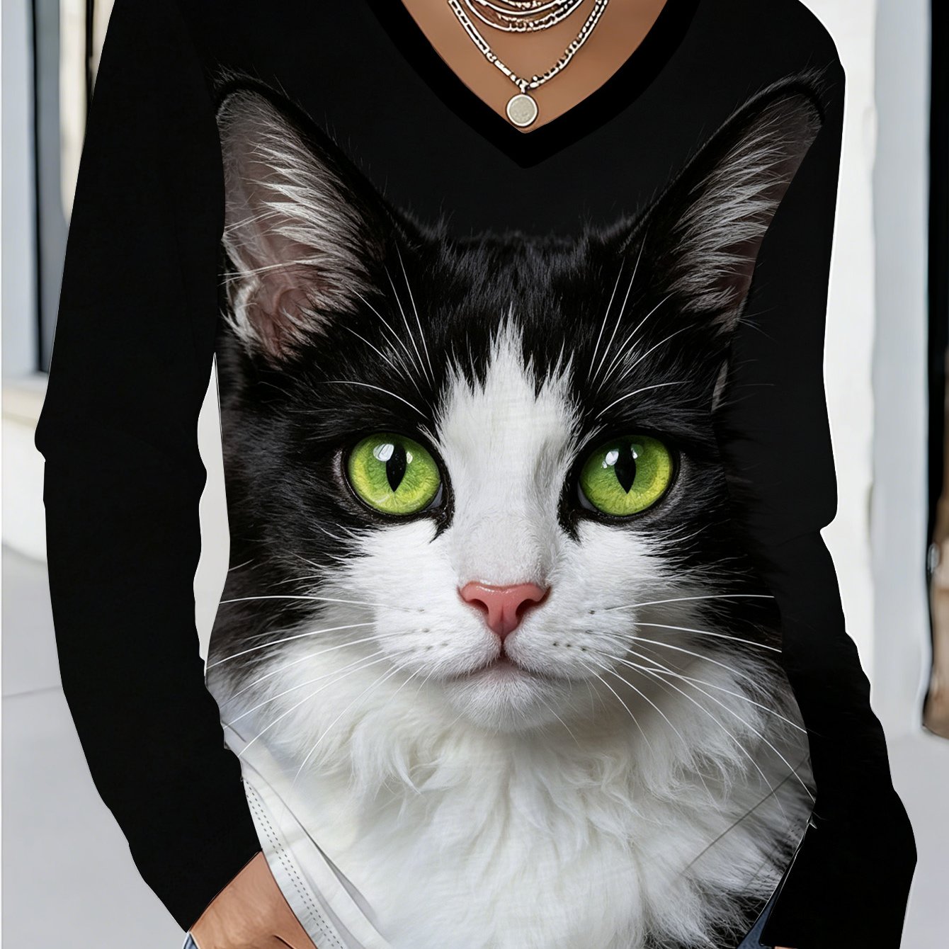 TEMU Plus Size - Zwarte dames top met V-hals, lange mouwen, realistische groene , zwart-wit koe kat kop high definition schattige huisdier print,