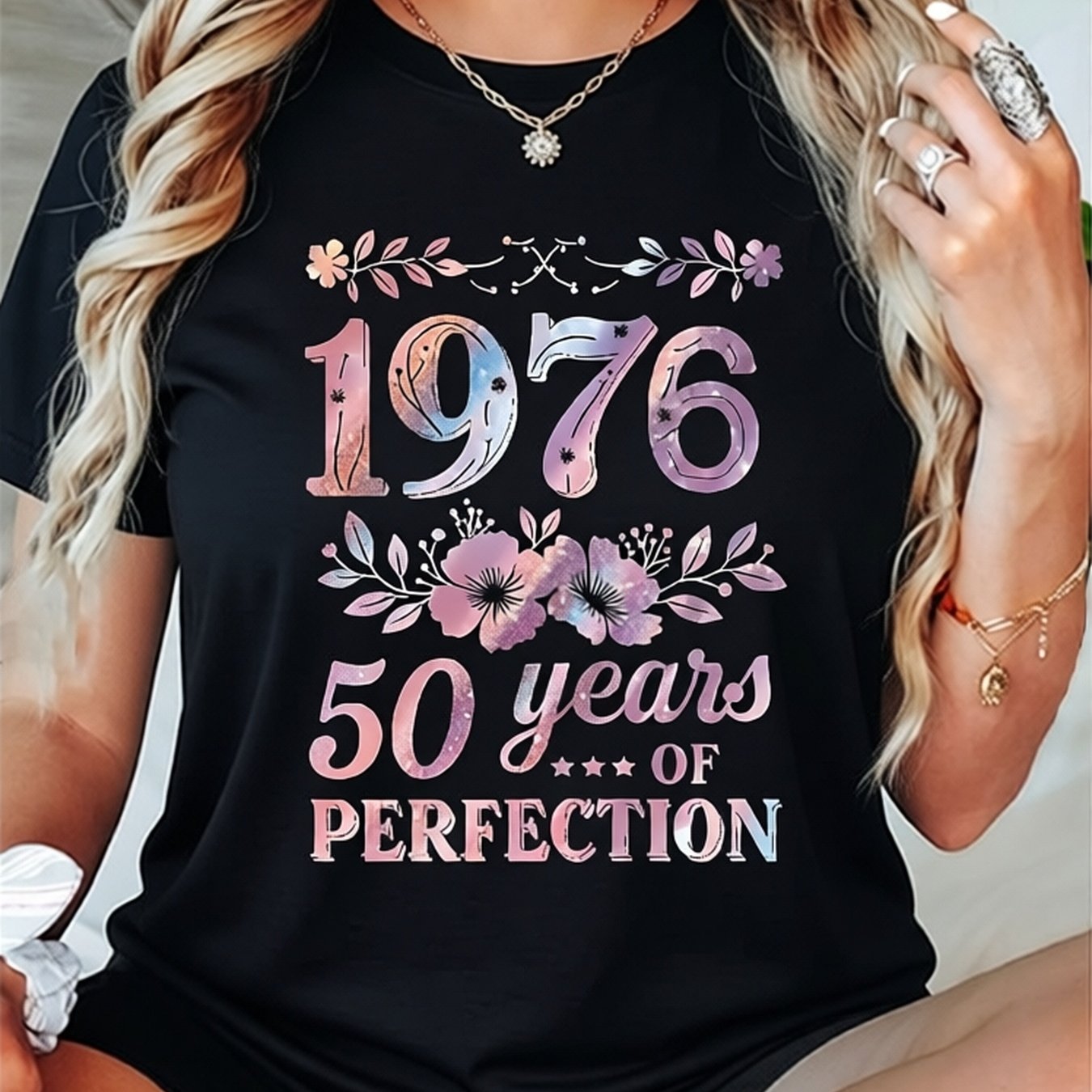1976 50 Years Of Print Women's T-shirt, Short Sleeve Crew Neck Casual Top For Summer & Spring, Women's Clothing