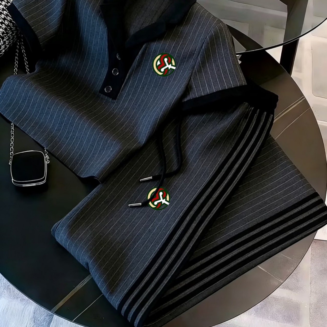 Image of 2026 New Neutral Striped Shirt Set, 2pcs Short-sleeve Trousers For And, Versatile For Leisure Sports Commuting, Halloween, Christmas, And Valentine's Day Gifts, Perfect For Outdoor, For Teenager