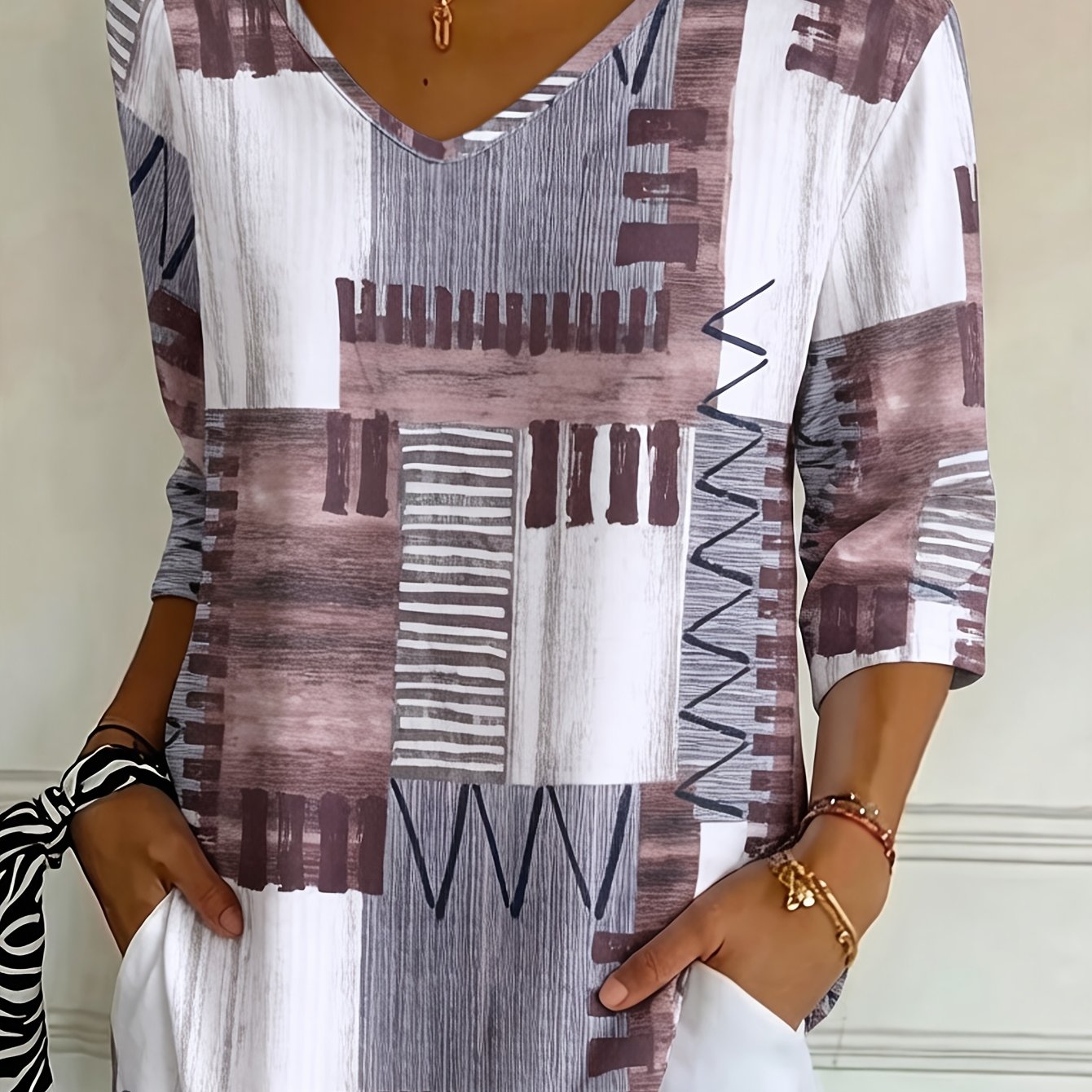 TEMU New Arrival - Casual Fashion Holiday Women's Regular Fit Striped -quarter Sleeve V-neck T-shirt, Top