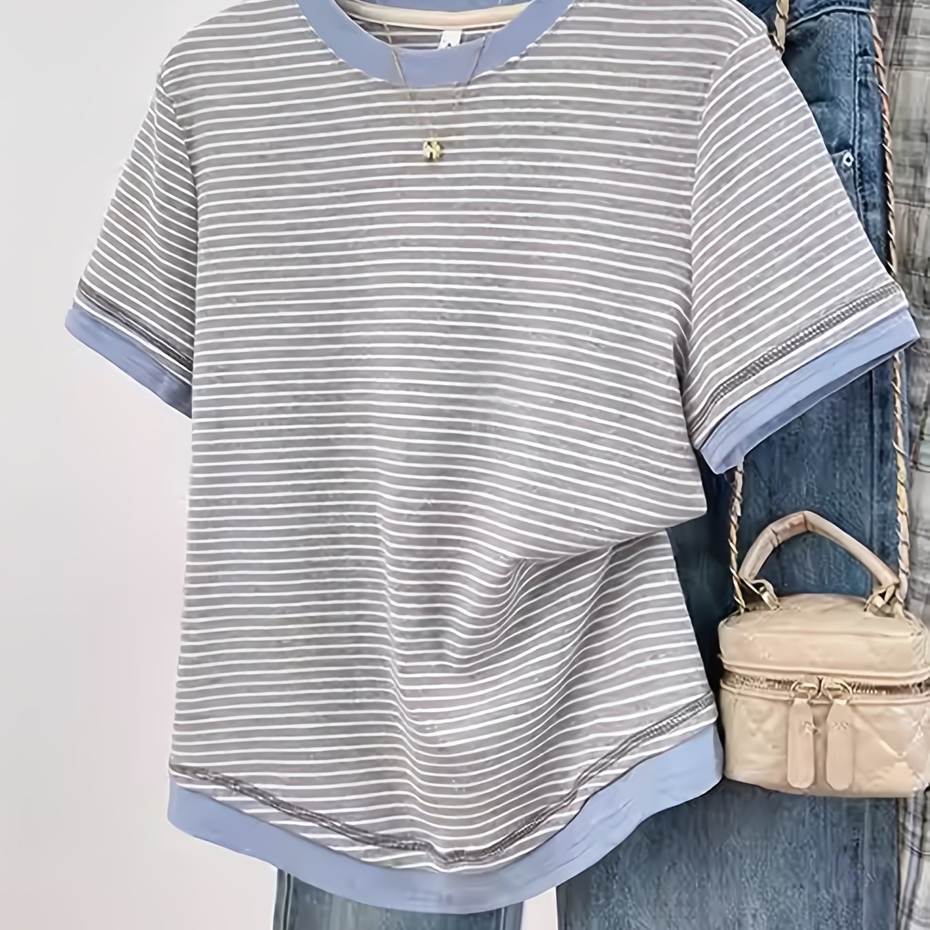E-shop Sommerliches, neuartiges, gestreiftes Patchwork Kurzarm-T-Shirt für Damen, lockeres, lässiges Design, vielseitiges Top für jede Gelegenheit