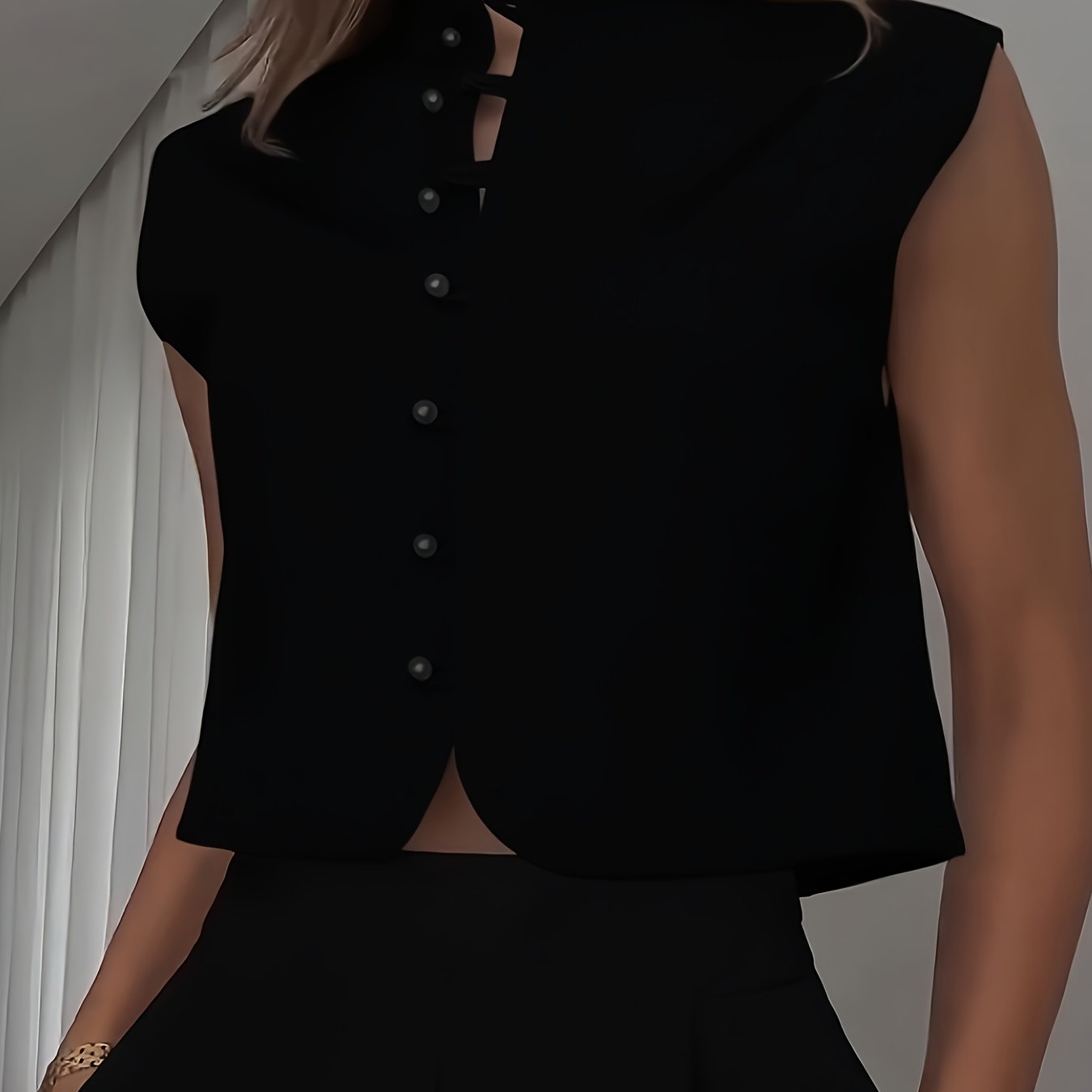 TEMU Stylish Sleeveless Blouse For Women Featuring A High Collar