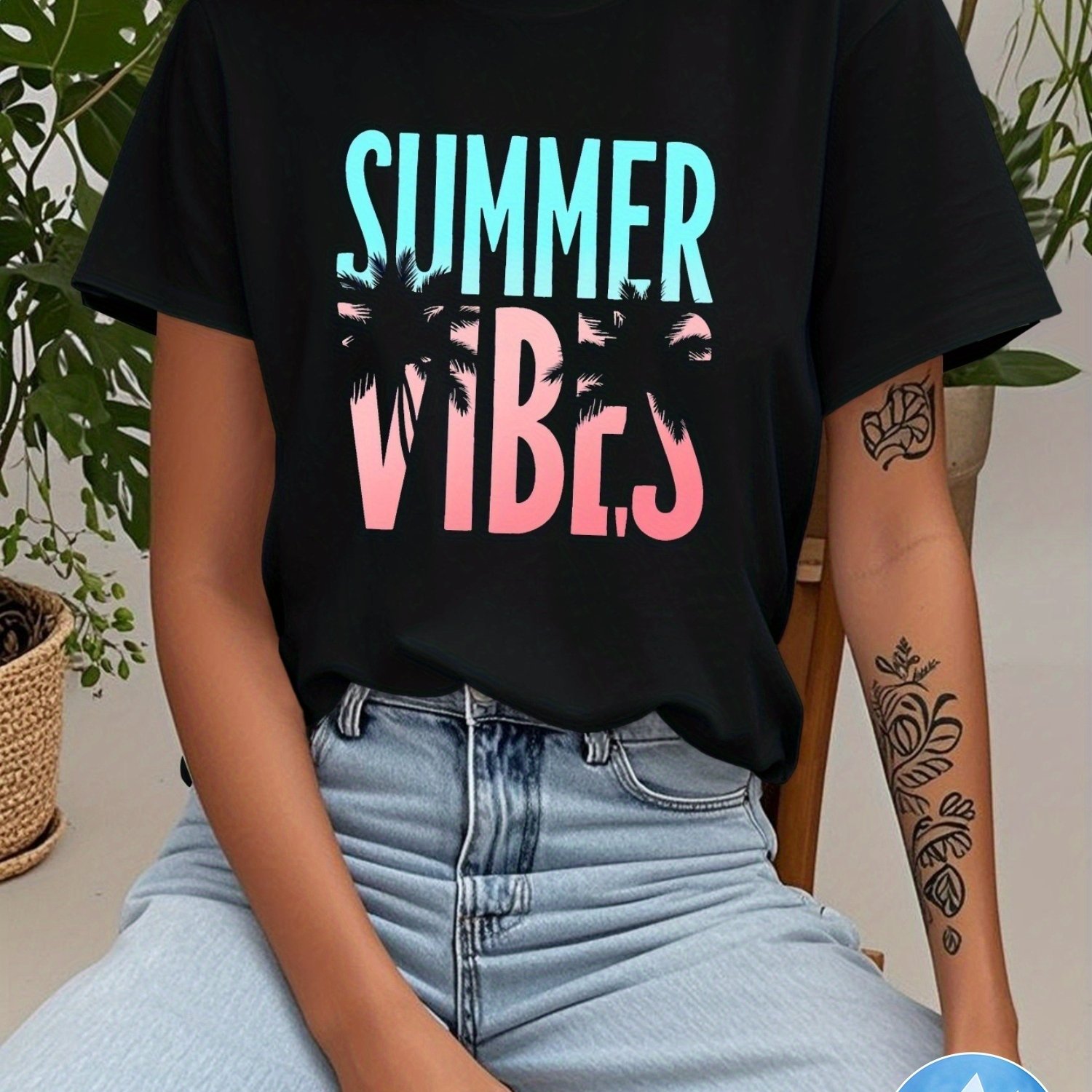 Image of Plus Size - Plus Size - Teediy Women's T-shirt Featuring A Palm Tree Graphic - Made From 100% For A , This Short-sleeve Casual Top Is Perfect For Beach And Everyday 's Machine