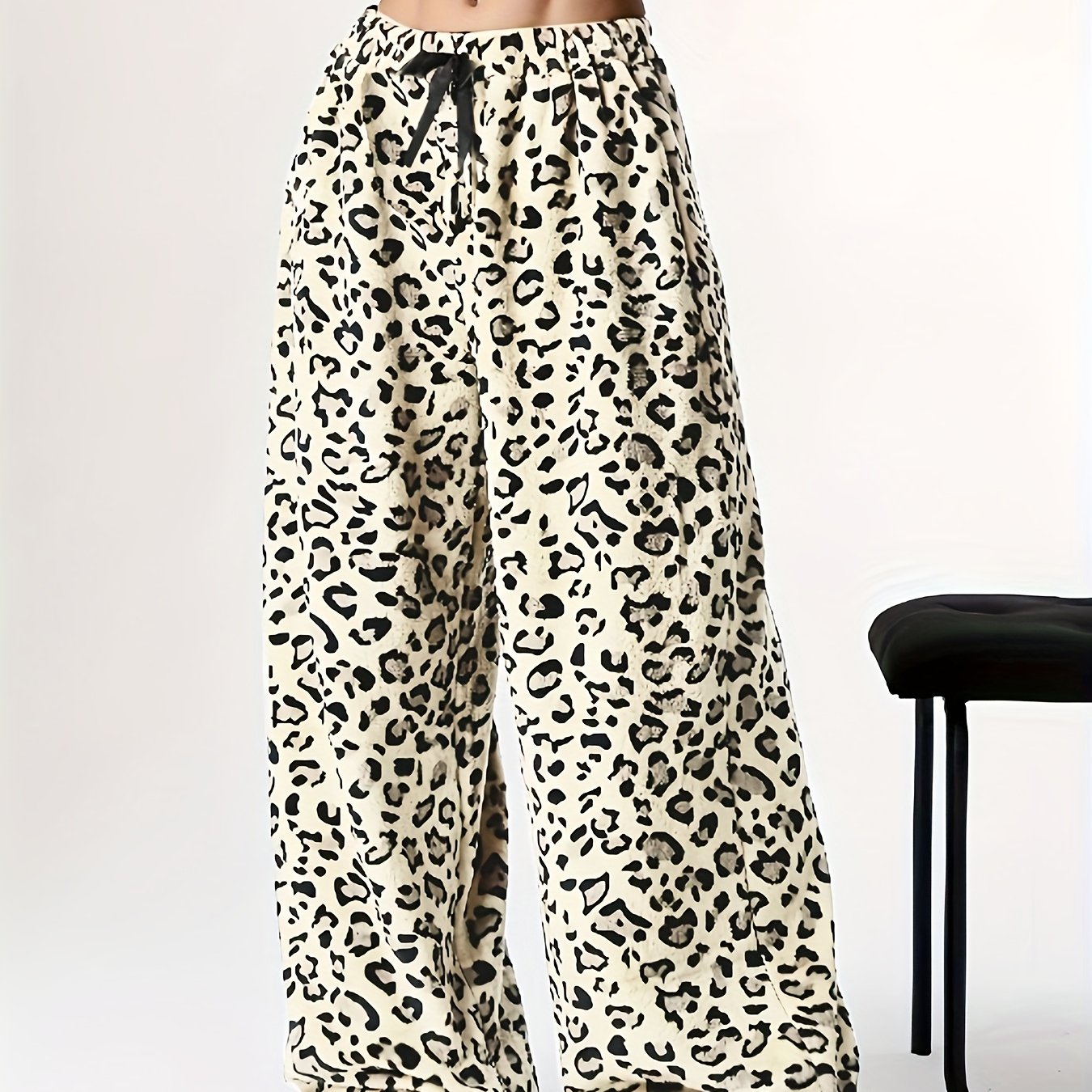 E-shop Damen Leopard Print Weite Hose Herbst und Winter Lässig Warm Elastischer Bund Lockere Hose Maschinenwaschbar Tierdruck Hose Bequemer Stil