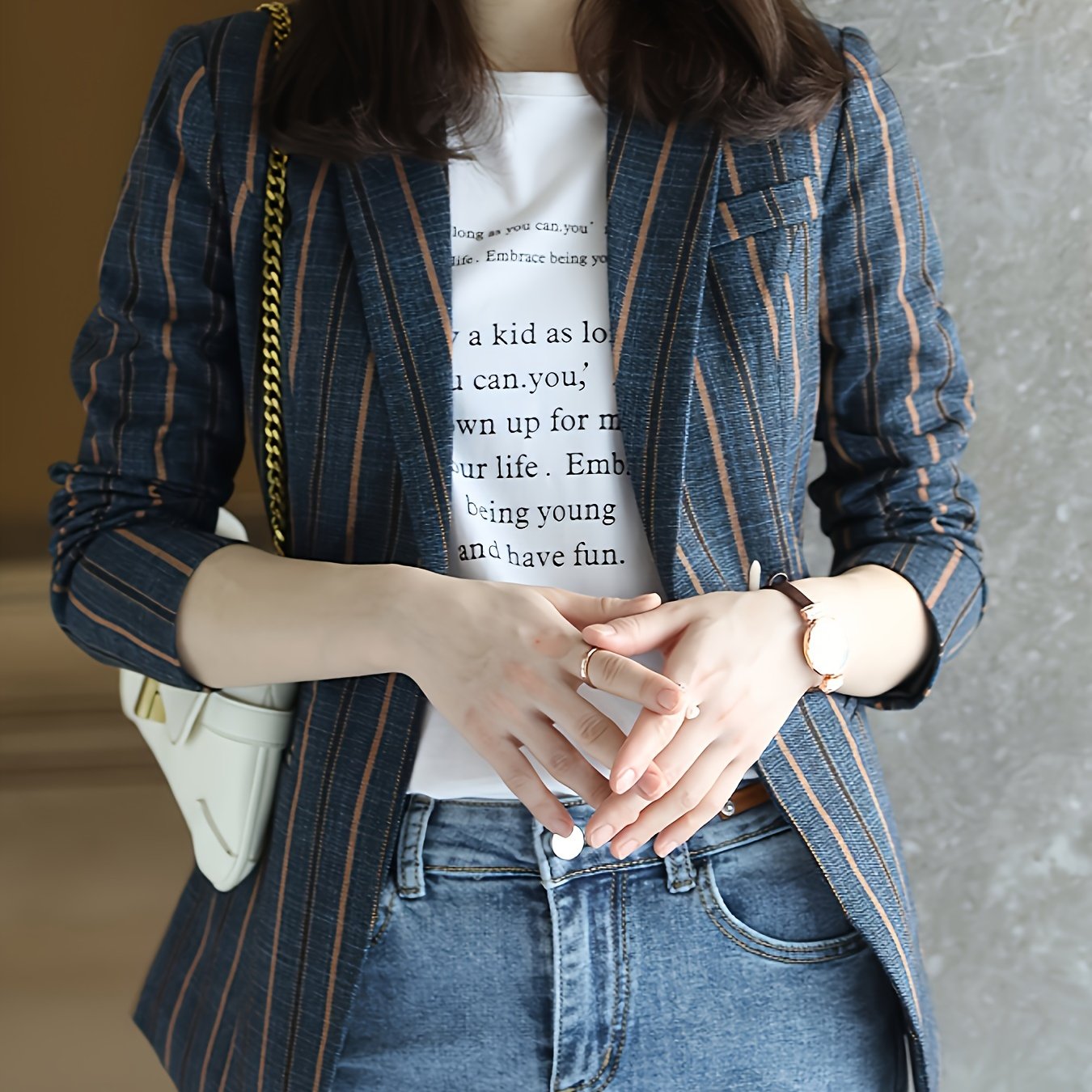 E-shop Elegante 2024 Blaustreifige Anzugjacke, nobler und hochwertiger kleiner Anzug für Damen, neuer Anzug mit gestreiften Kontrastfarben