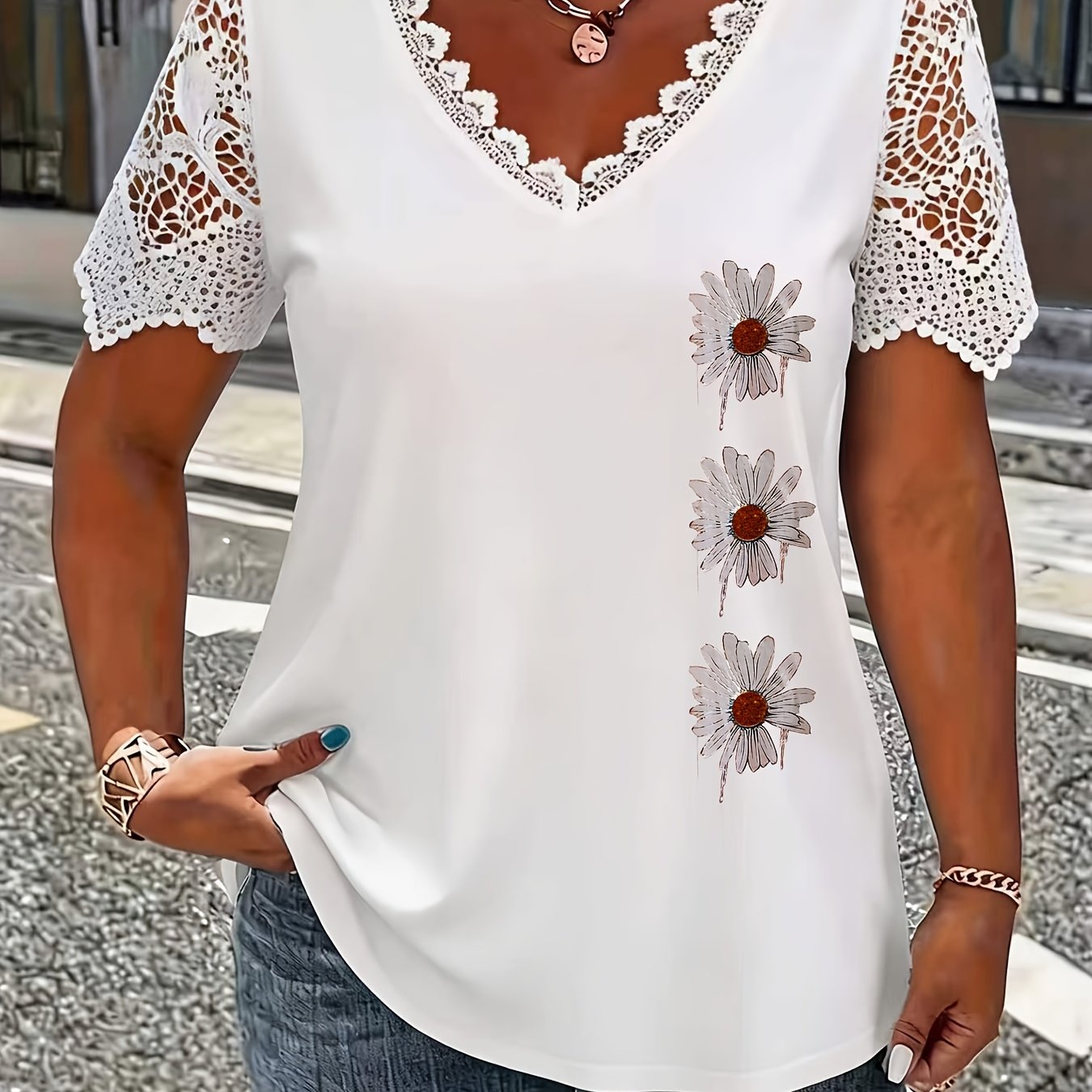 TEMU Plus Size, Plus-size Women's Fashion Solid Color Geometric Pattern Short-sleeve T-shirt