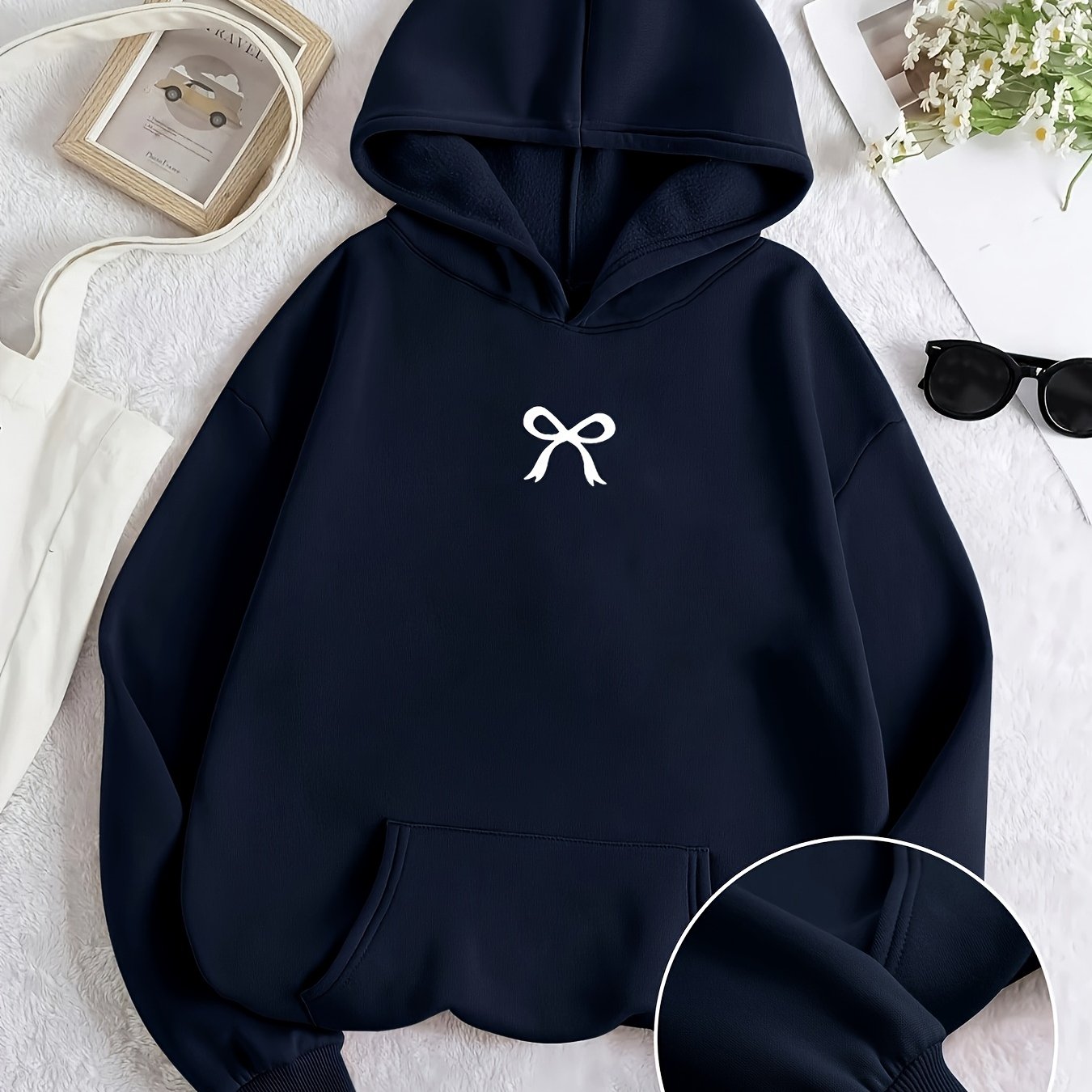 TEMU Women's Trendy Fashion Bow Pattern Kangaroo Pocket Warm Lined Hooded Sweatshirt