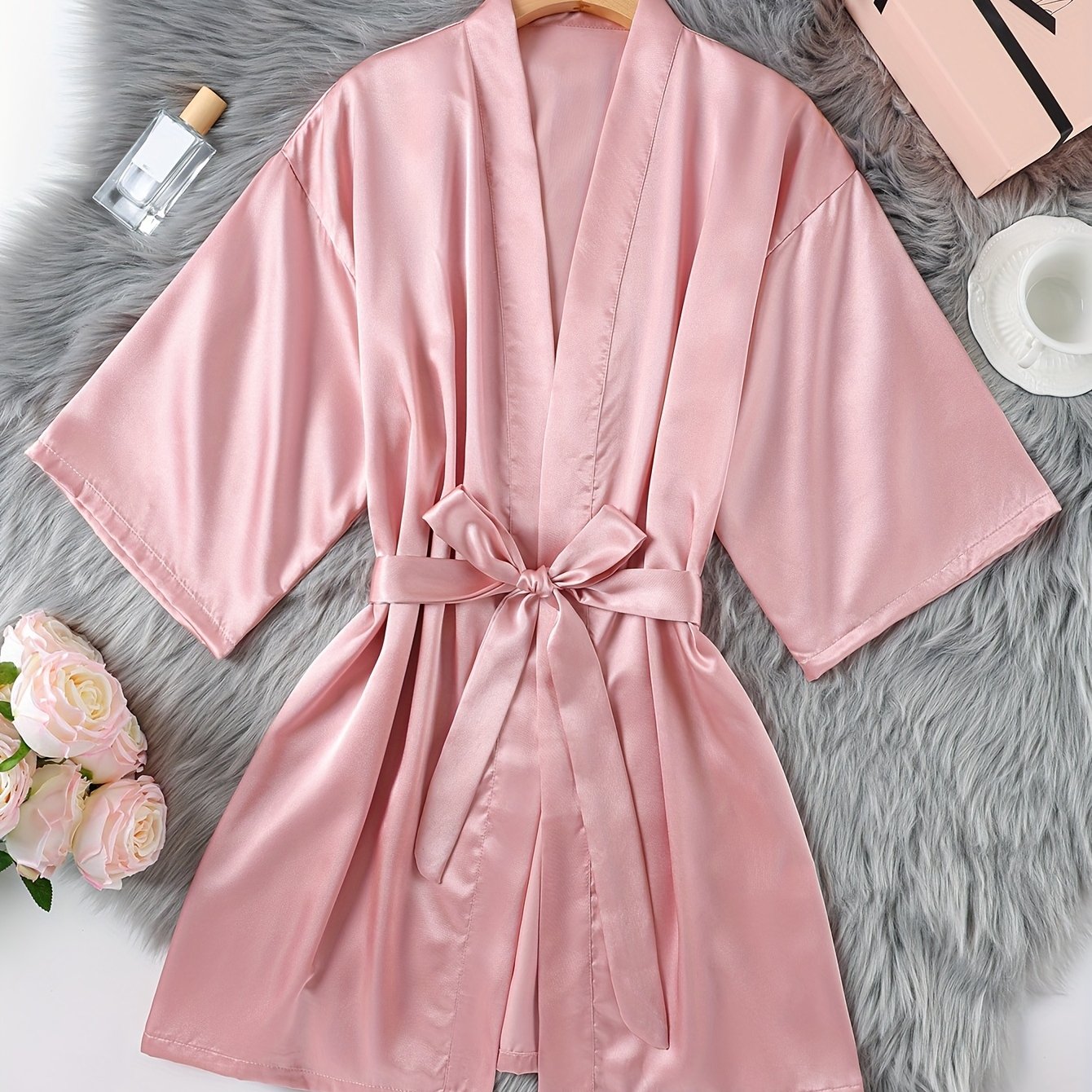 E-shop Damen Satin Bademantel mit V-Ausschnitt, bequem und leicht, einfarbige Loungewear mit Bindeband, elegante Home-Outfits