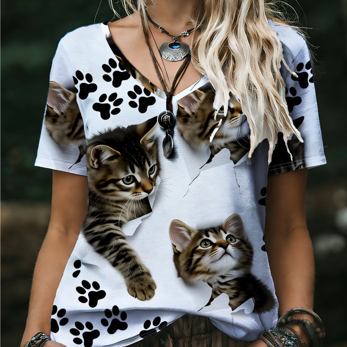 TEMU Plus Size, 2026 Summer Plus Size Women's -style Kitten Paw Print V-neck T-shirt, Cute Loose-, Accessories Not Included
