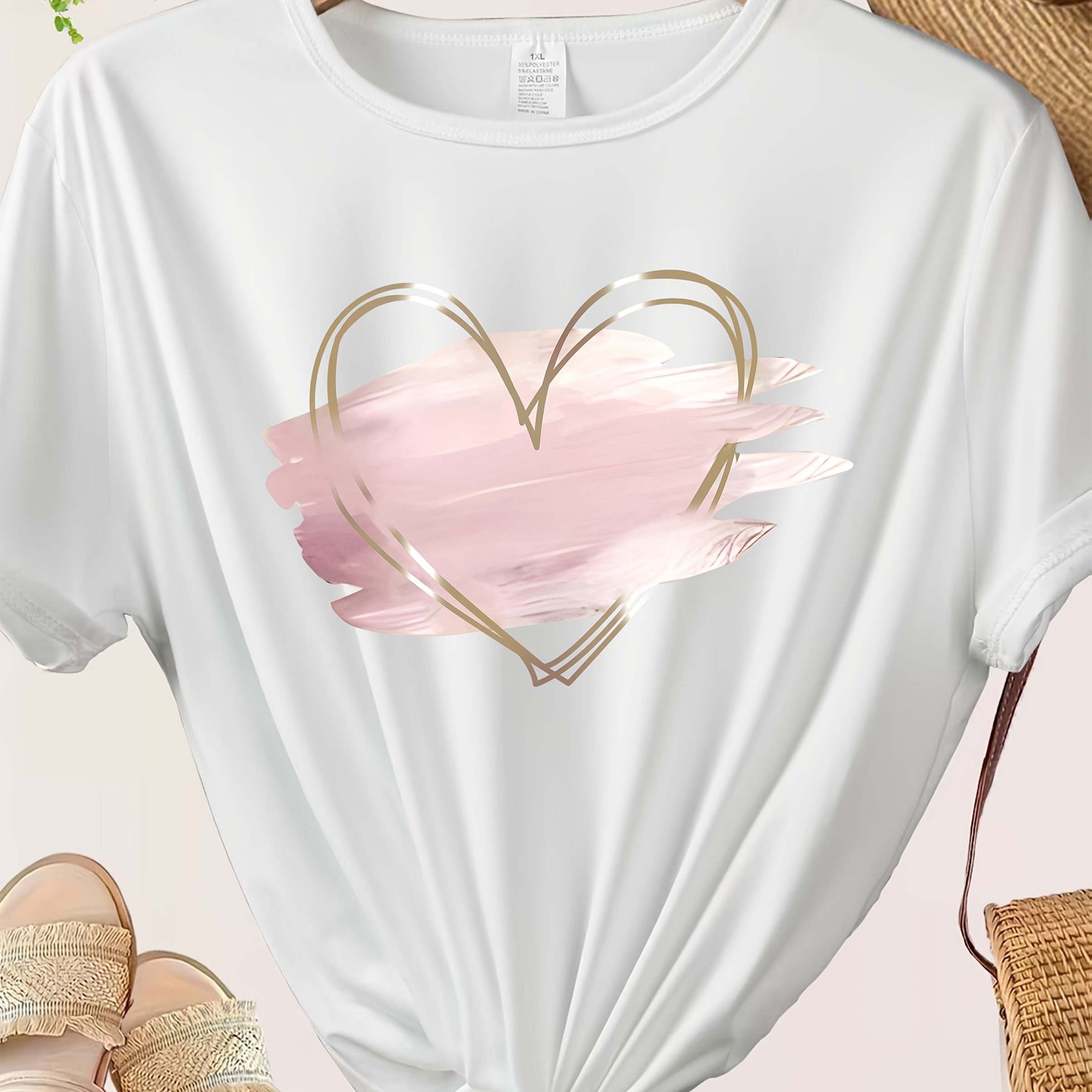 E-shop Plus Size - Plus Size - Elegantes T-Shirt mit Herzprint - Bequem, dehnbar und maschinenwaschbar, Rundhals Kurzarm Oberteil in großen Größen