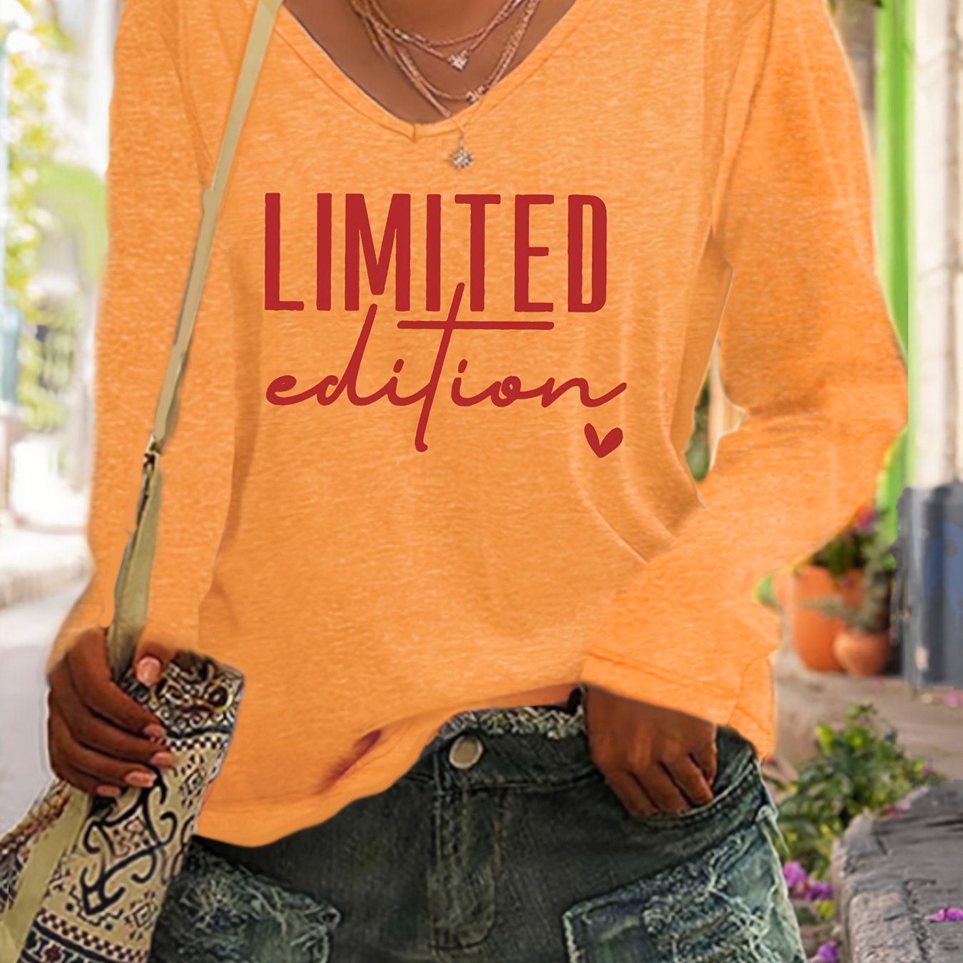 Western Women's Fashion Casual Long Sleeve V-neck Base T-shirt