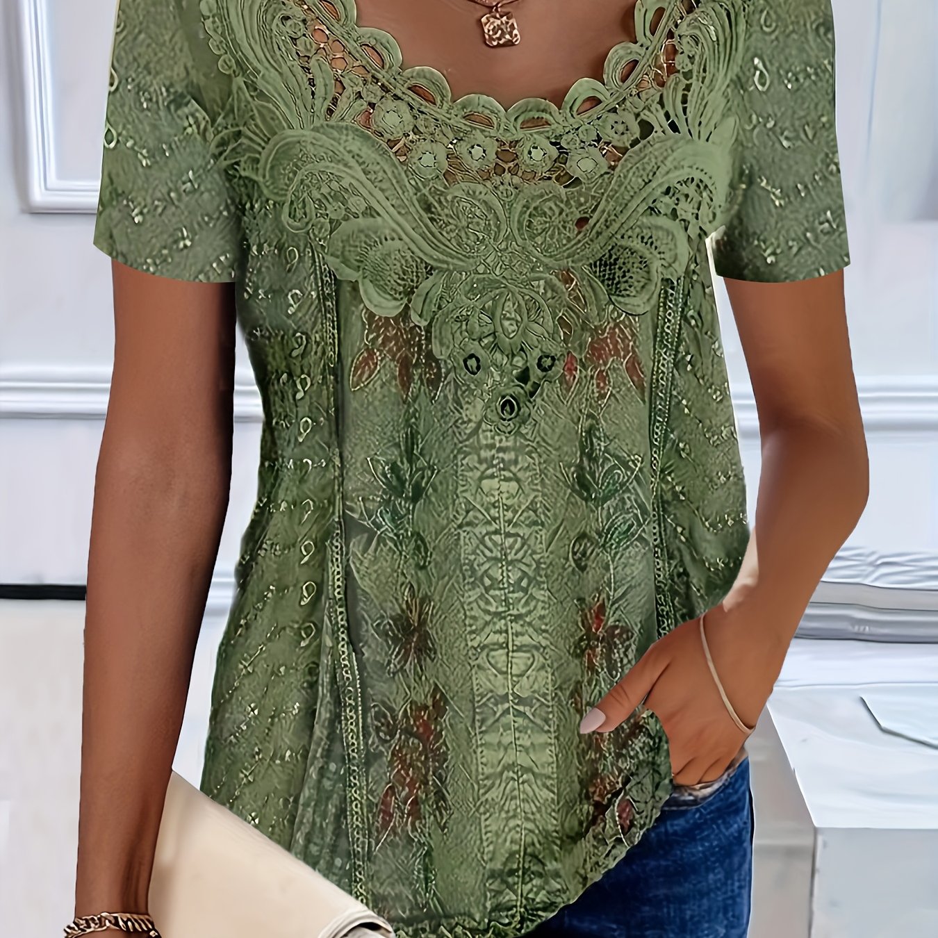 E-shop Frühlings- und Sommermode Spitzen-Patchwork Rundhals Bedrucktes Kurzarm T-Shirt Elegantes Damenoberteil