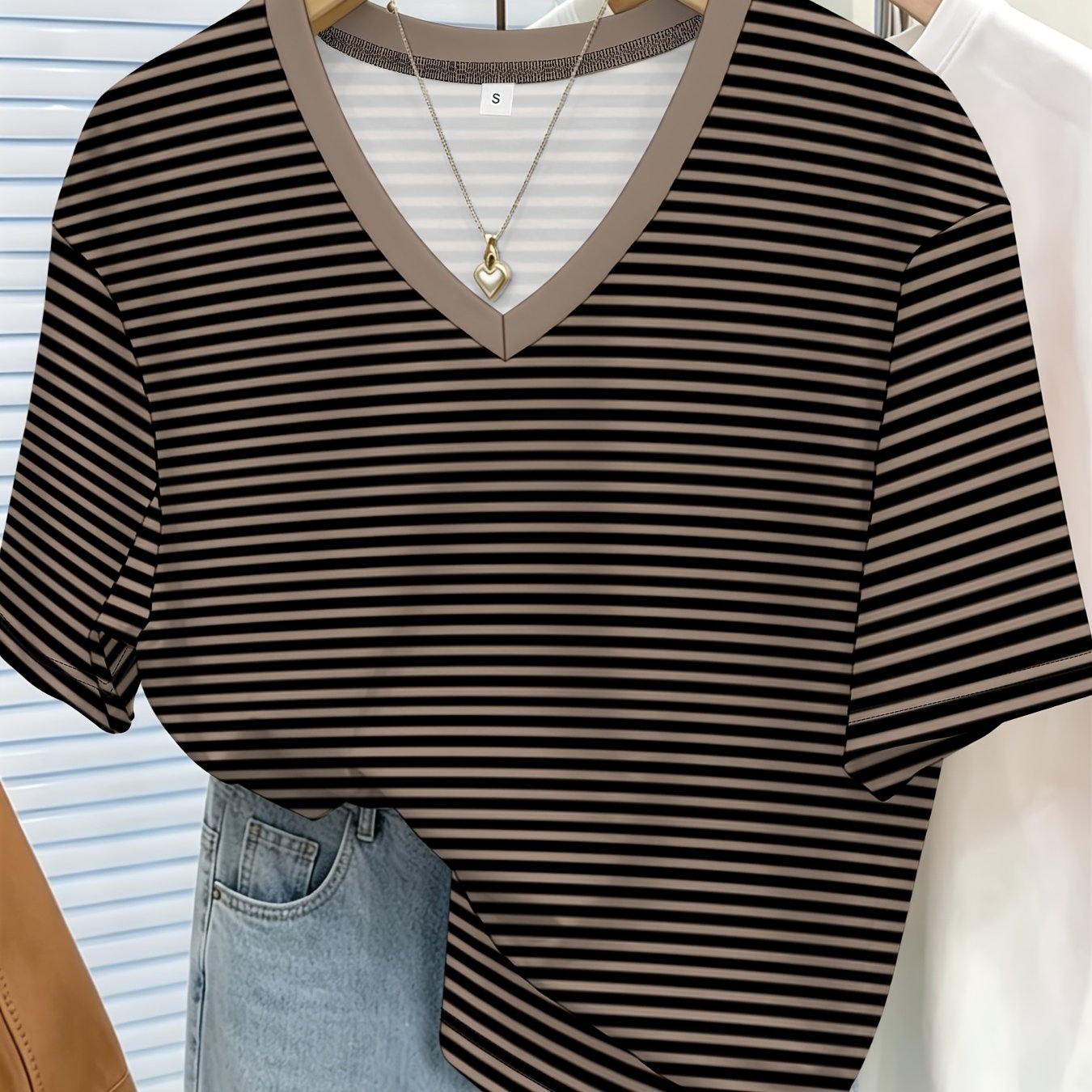 TEMU Fashionable Striped V-neck Short-sleeved T-shirt For Women Loose All-matching Top Summer New Casual Simple Wear Trendy Daily Street Essential