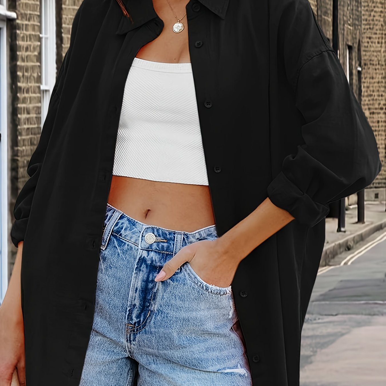 A Casual Long-sleeve Shirt For Women, Featuring A Relaxed Fit, Solid Color, Lapel Collar, And A Pocket