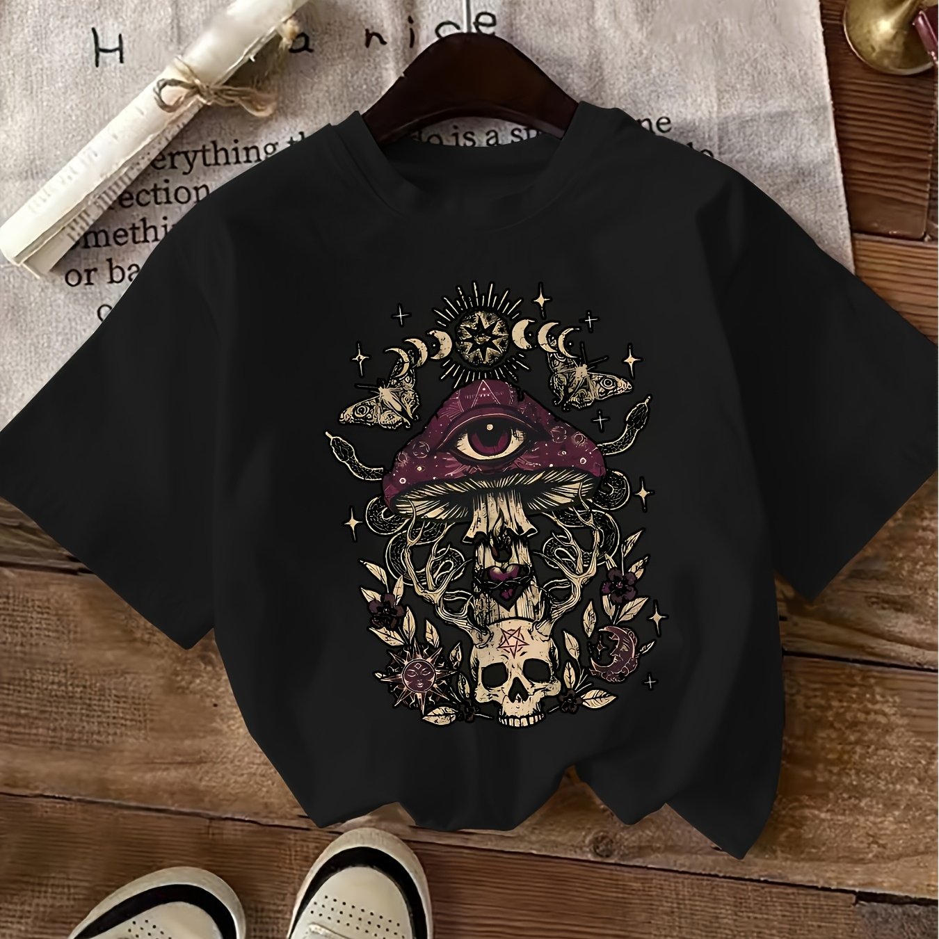 TEMU - - - - 1pc Women's Summer Clothing For Gothic Style Mushroom All- Eye And Skull Pattern Elegant Women's Wear Style Round Neck Short-sleeve