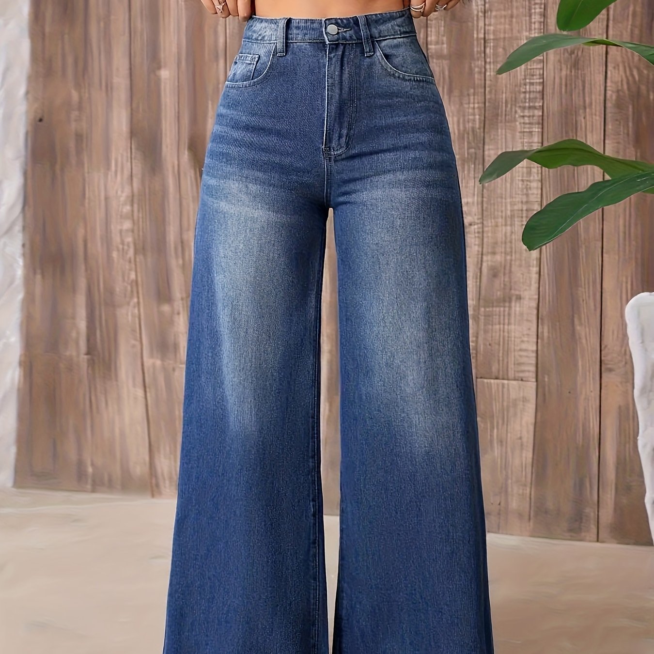 Women's Frayed Hem Stretch Straight-leg Jeans