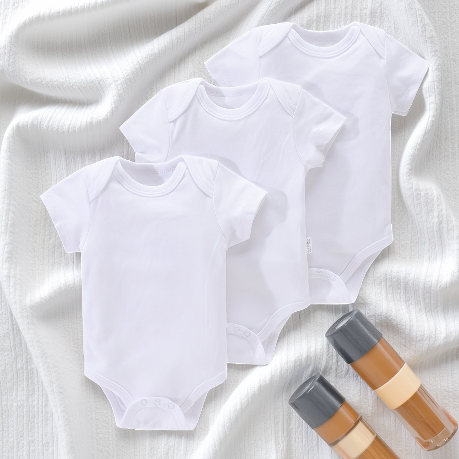Image of 3pcs Set Of Newborn Infant Boys And Girls' White Short-sleeve Rompers, Perfect For Outdoor