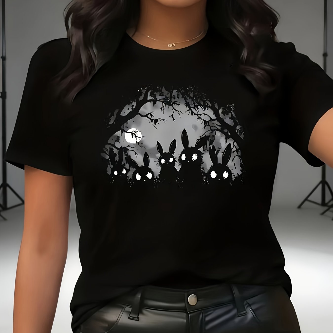 TEMU Elegant Women's Shirt, A Versatile Casual Short-sleeve Round-neck T-shirt Featuring A Gothic Rabbit Print, Vintage For Ladies, Comfortable,