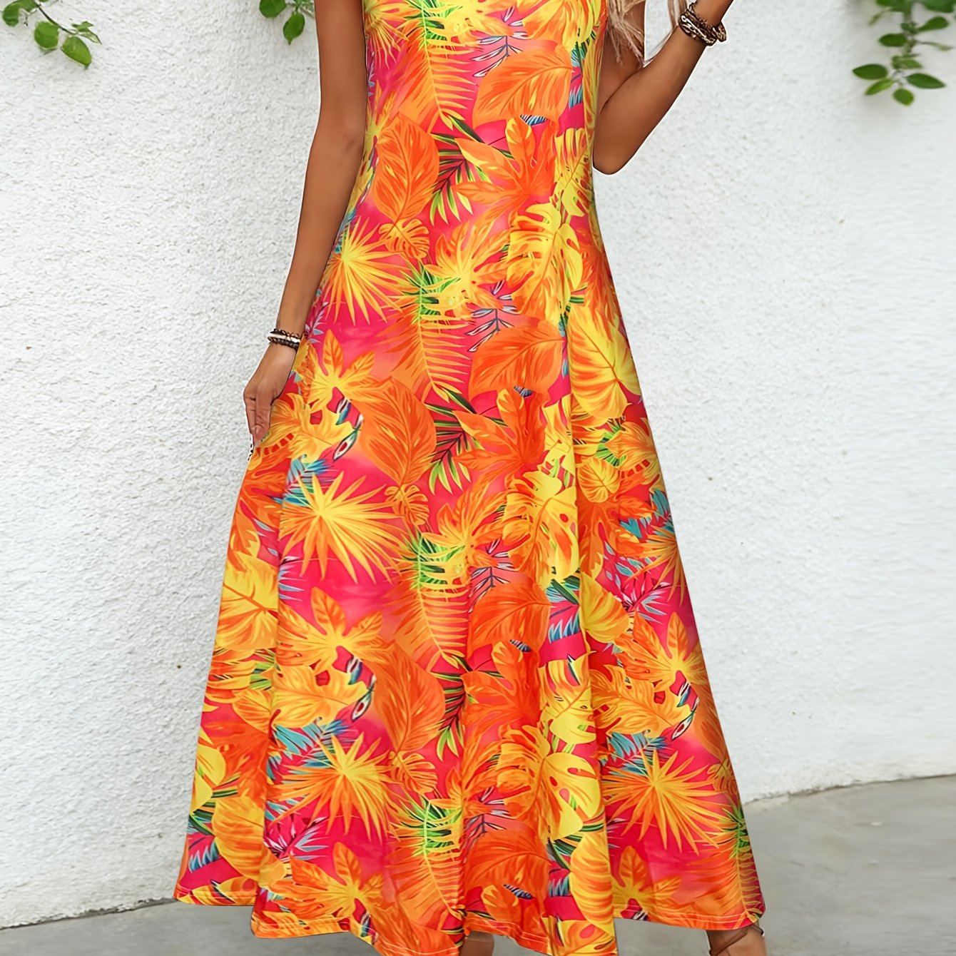 Image of V-neck Halter Maxi Dress With Tropical Plant Print, Made Of Flowing, Skin-friendly Fabric. Flattering And Vibrant, This Dress Is An Essential For Beach Vacations, Seaside Strolls, And Island Getaways
